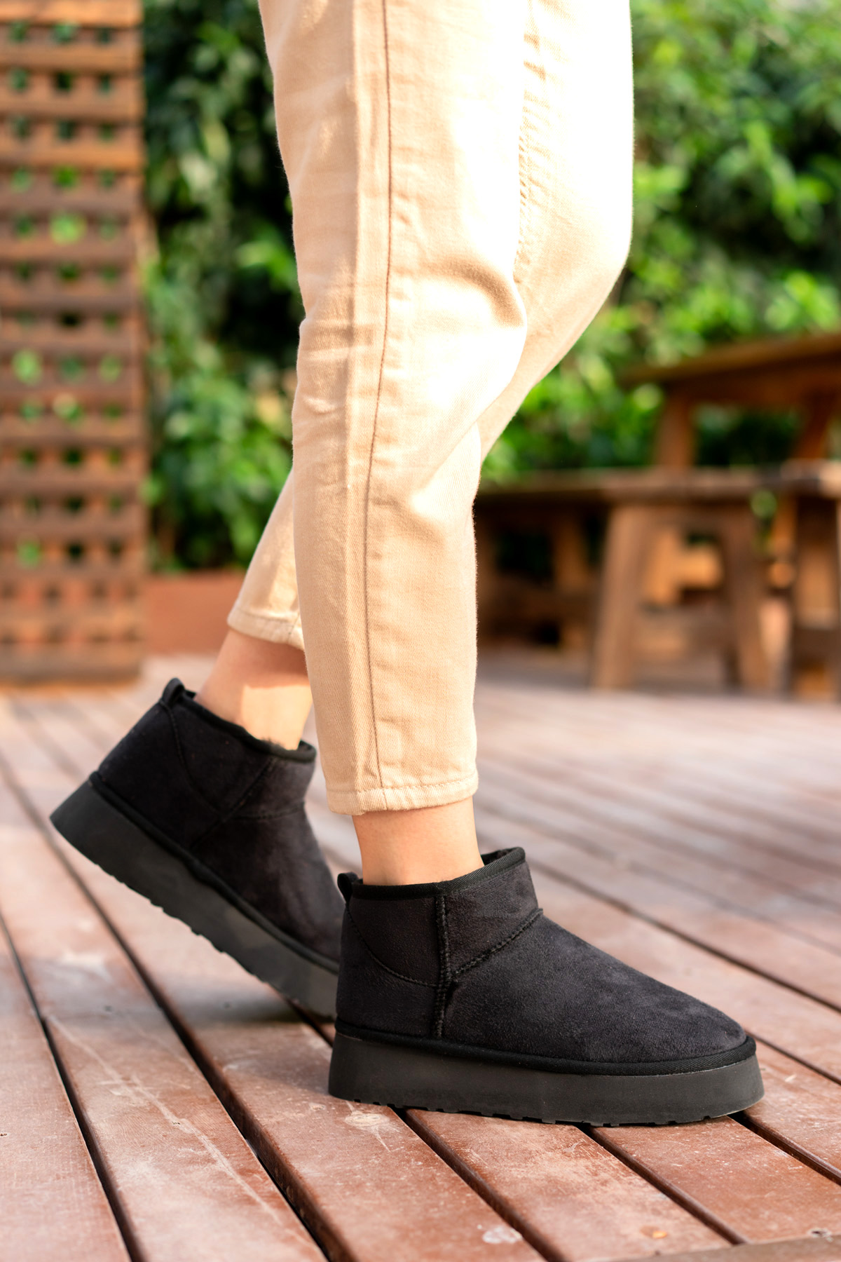 Kadın Garantili İçi Kürklü Hafif Taban Mini Bot Uggm.302 Siyah - Görsel 2