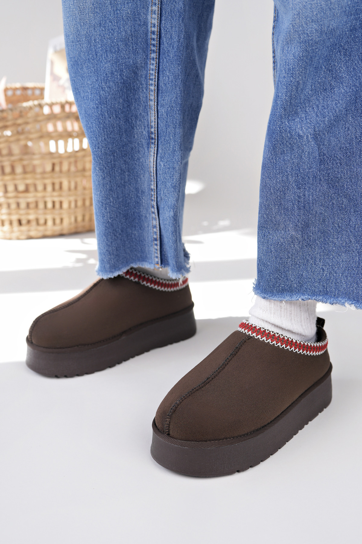 Kadın Garantili İçi Kürklü Hafif Yüksek Taban Mini Sabo Ev Terliği UggSabo.303 Kahve - Görsel 4