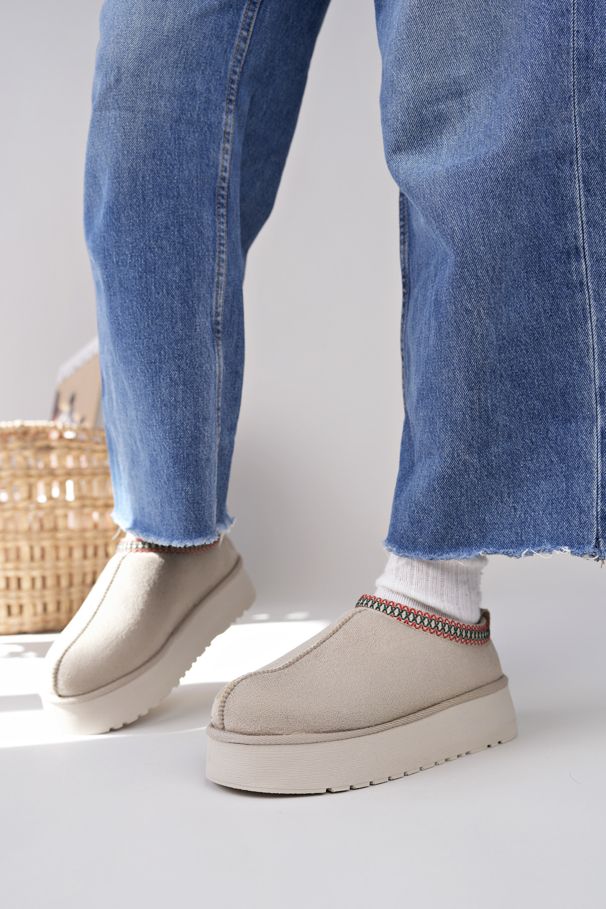 Kadın Garantili İçi Kürklü Hafif Yüksek Taban Mini Sabo Ev Terliği UggSabo.303 Bej - Görsel 6