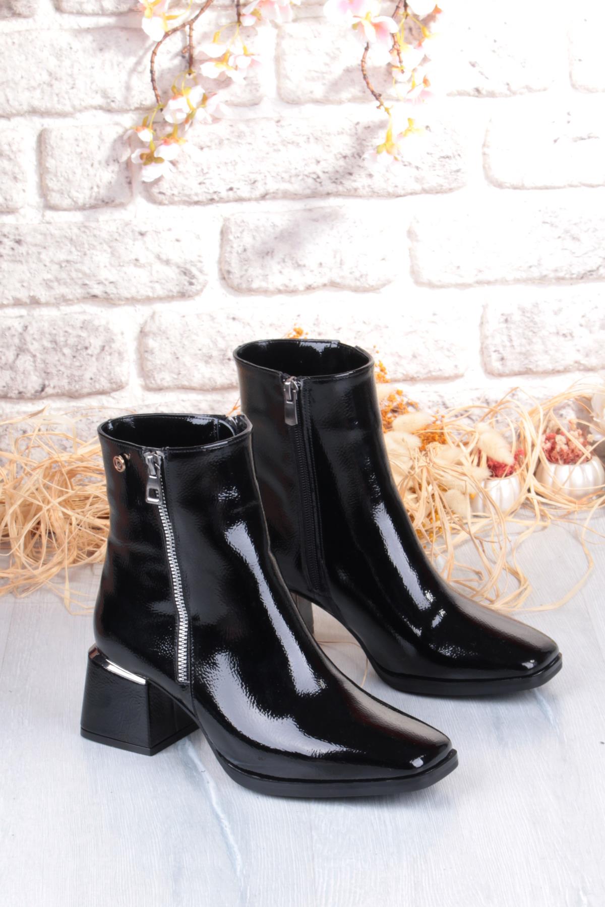 54971 Açma Kırışık Fermuar Detaylı Kalın Topuklu Kadın Bot - Görsel 7