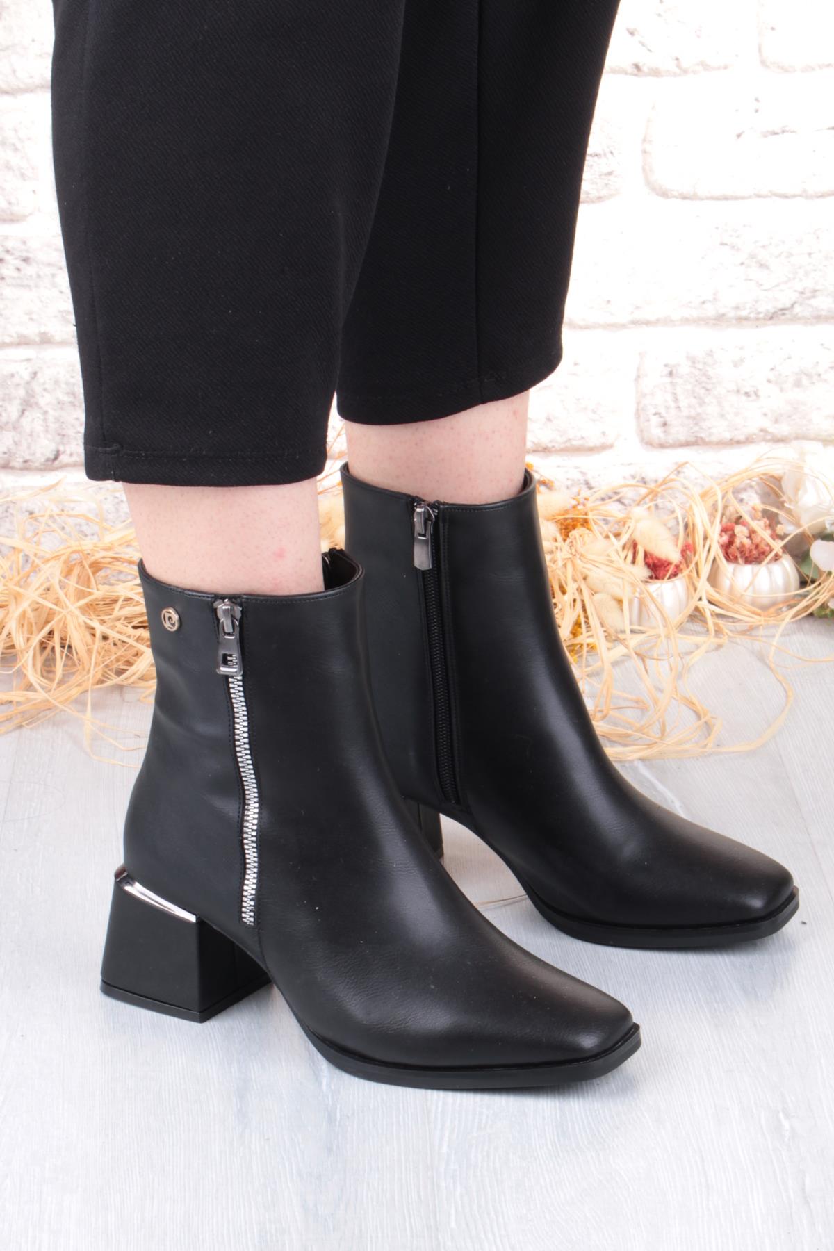 54971 Siyah Cilt Fermuar Detaylı Kalın Topuklu Kadın Bot - Görsel 2