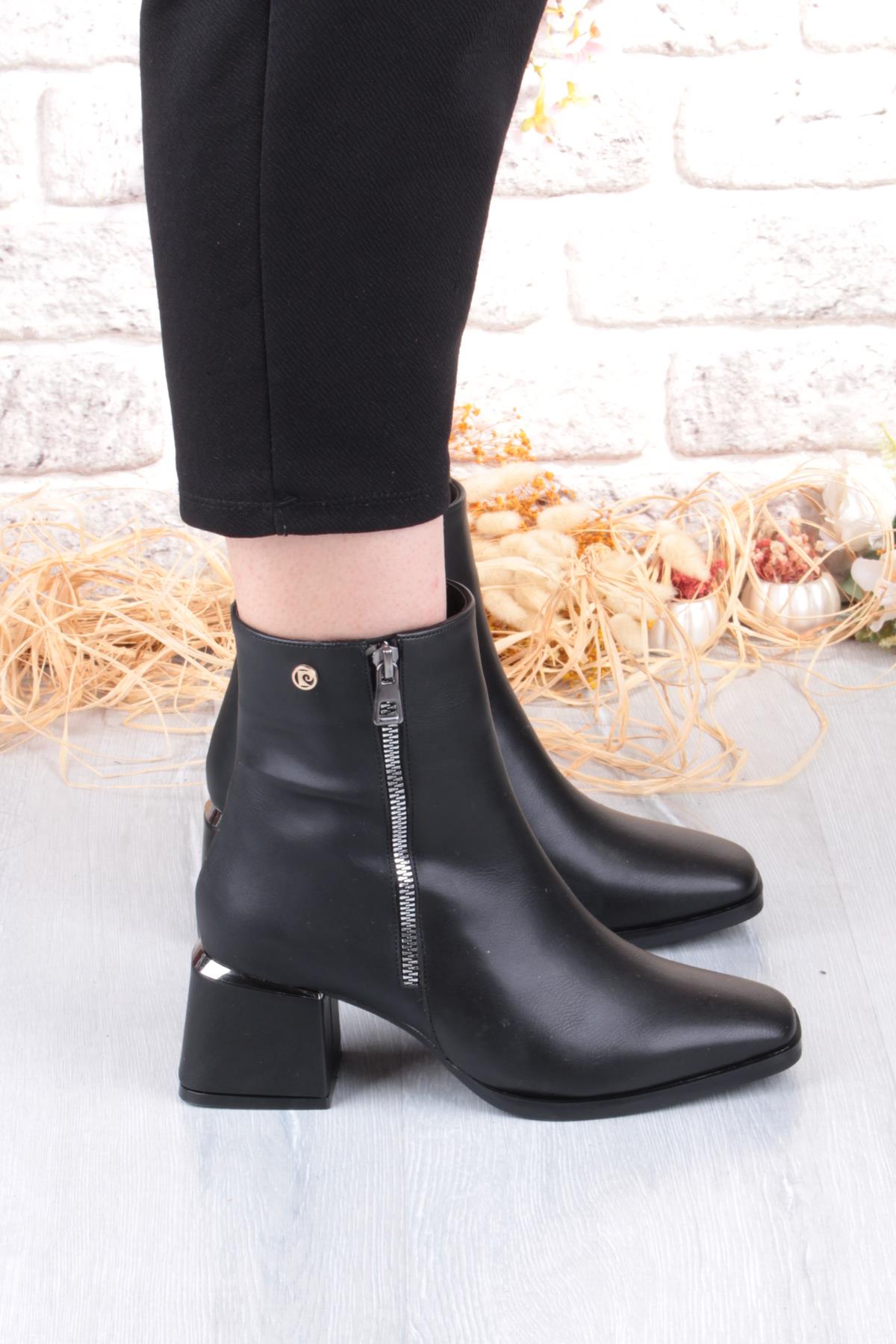54971 Siyah Cilt Fermuar Detaylı Kalın Topuklu Kadın Bot - Görsel 3