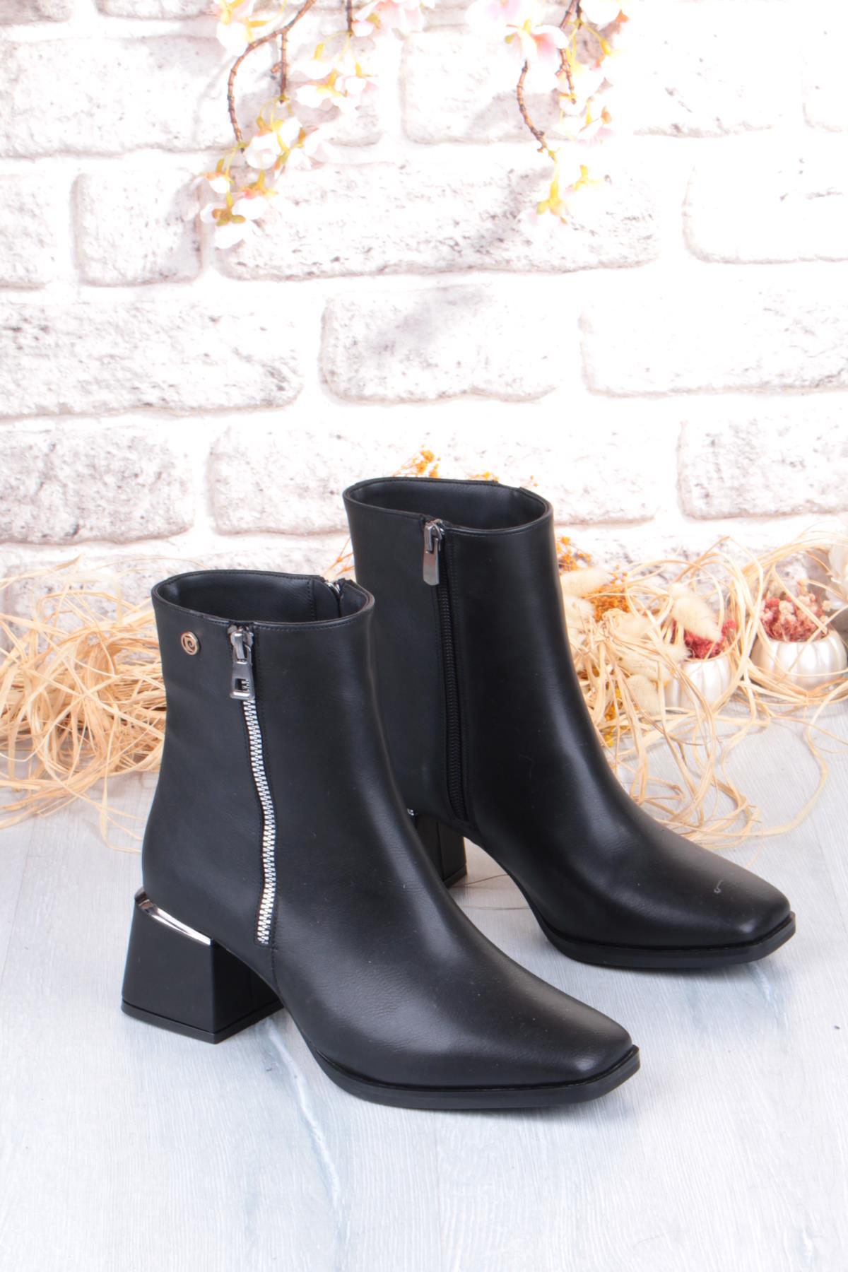 54971 Siyah Cilt Fermuar Detaylı Kalın Topuklu Kadın Bot - Görsel 7