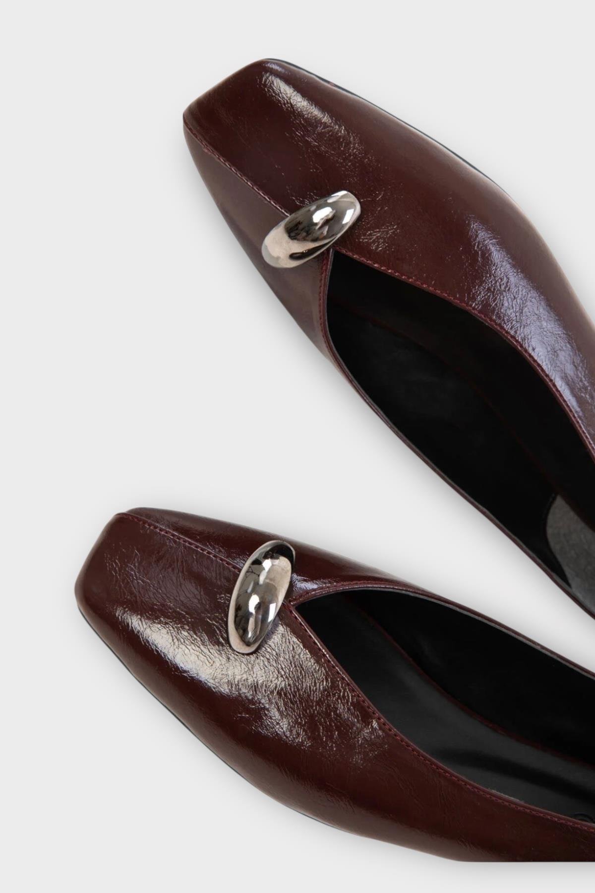 Kare Burun Toka Detaylı Kadın Babet BORDO - Görsel 6