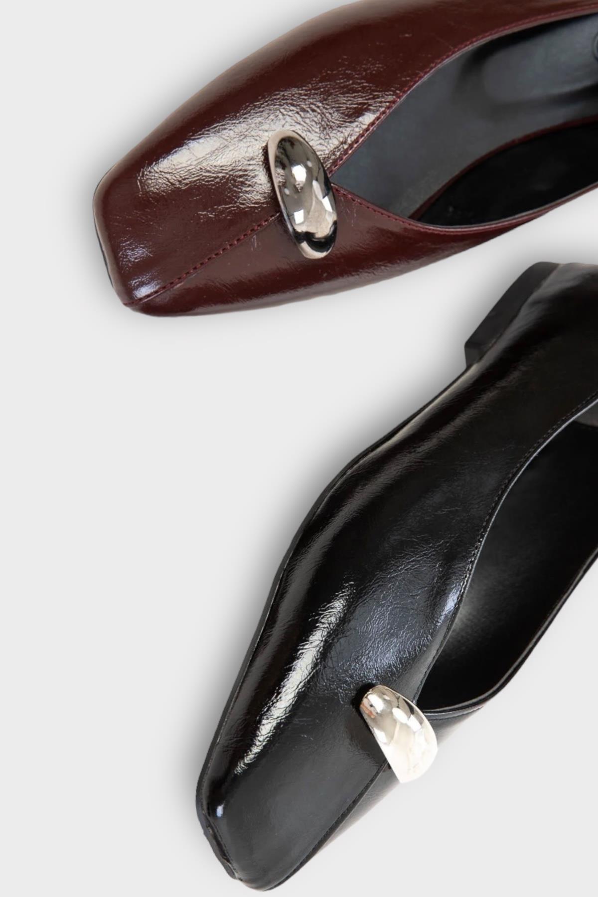 Kare Burun Toka Detaylı Kadın Babet BORDO - Görsel 8