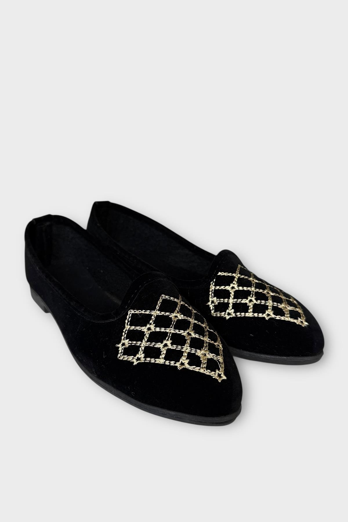 Kadın Günlük Nakış Detaylı Ev Babet SİYAH - KREM - Görsel 4