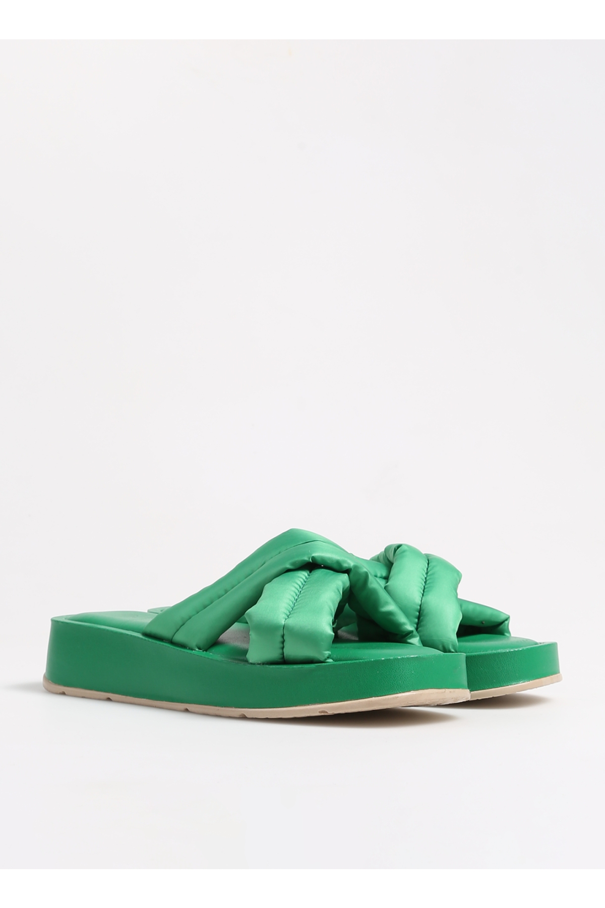 Yeşil Kadın Terlik ADRESA - Görsel 3