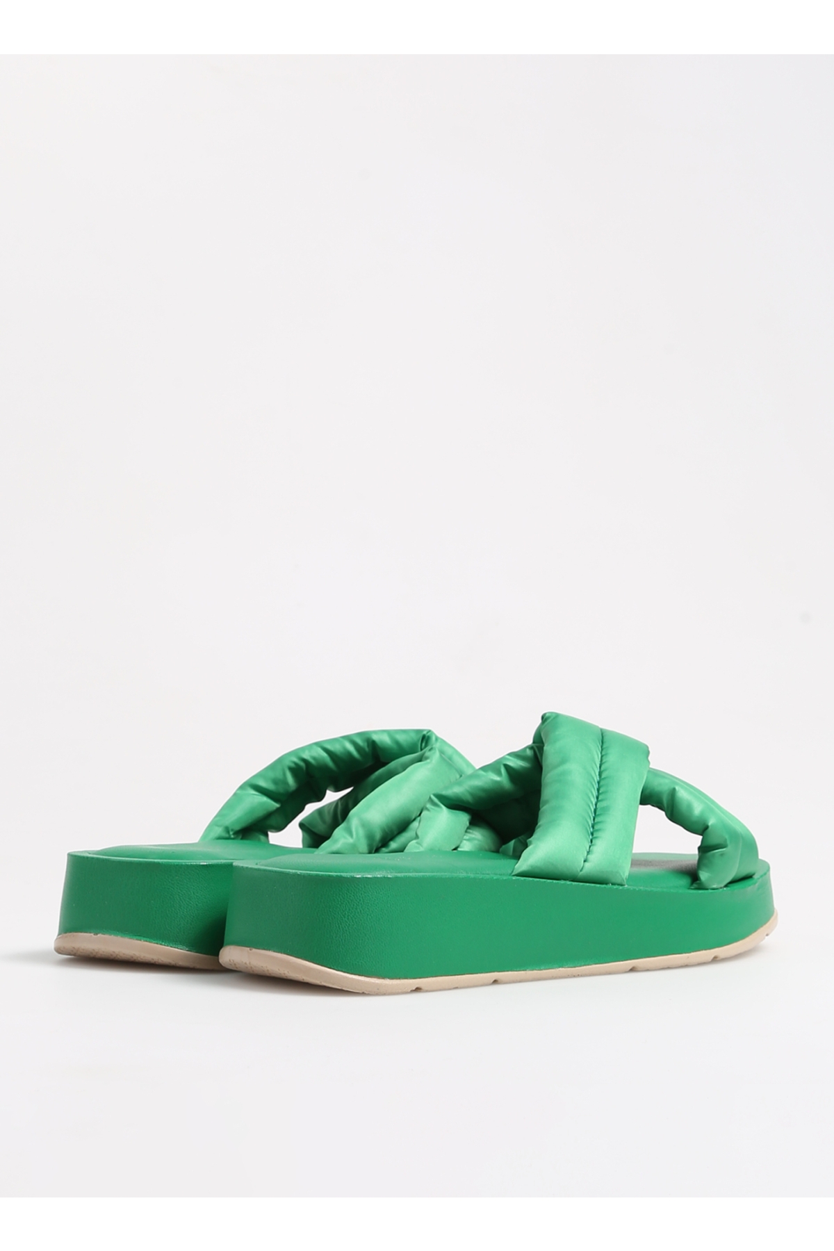 Yeşil Kadın Terlik ADRESA - Görsel 4
