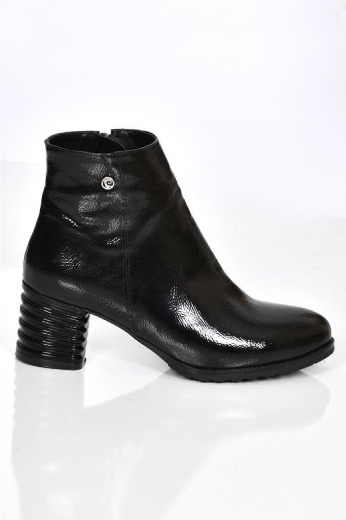 PC-52007 Siyah Kırışık Fermuarlı Topuklu Kadın Klasik Bot - Görsel 4