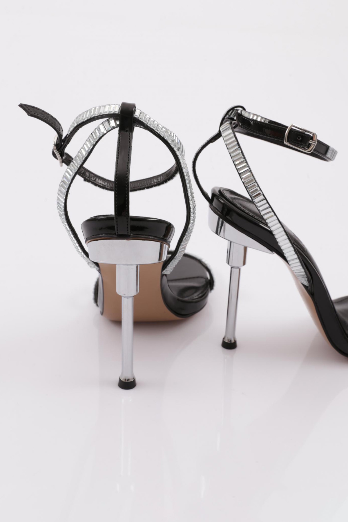 1273 Kadin Bilekten Bağlama Topuklu Ayakkabi - Görsel 4