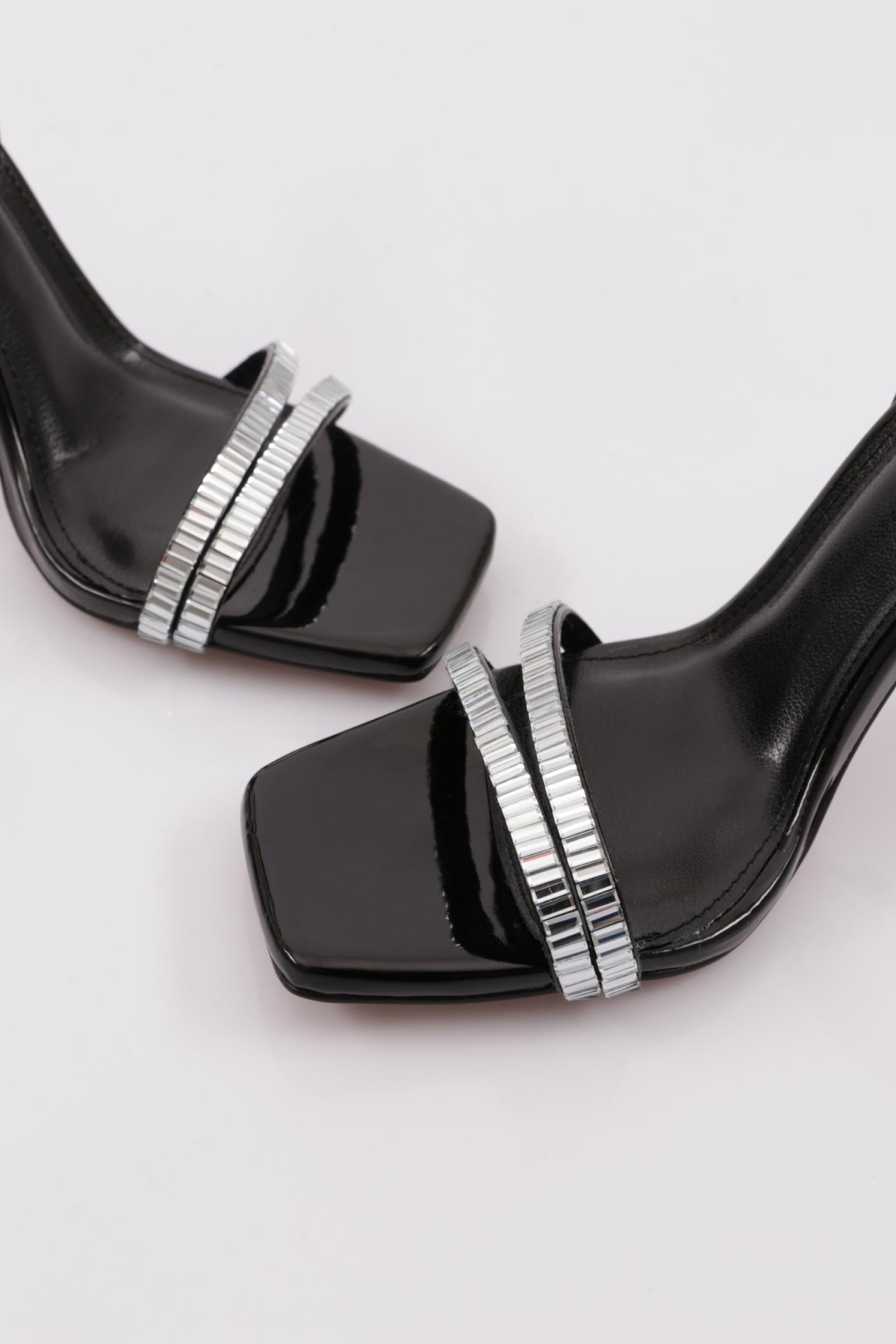 1273 Kadin Bilekten Bağlama Topuklu Ayakkabi - Görsel 5