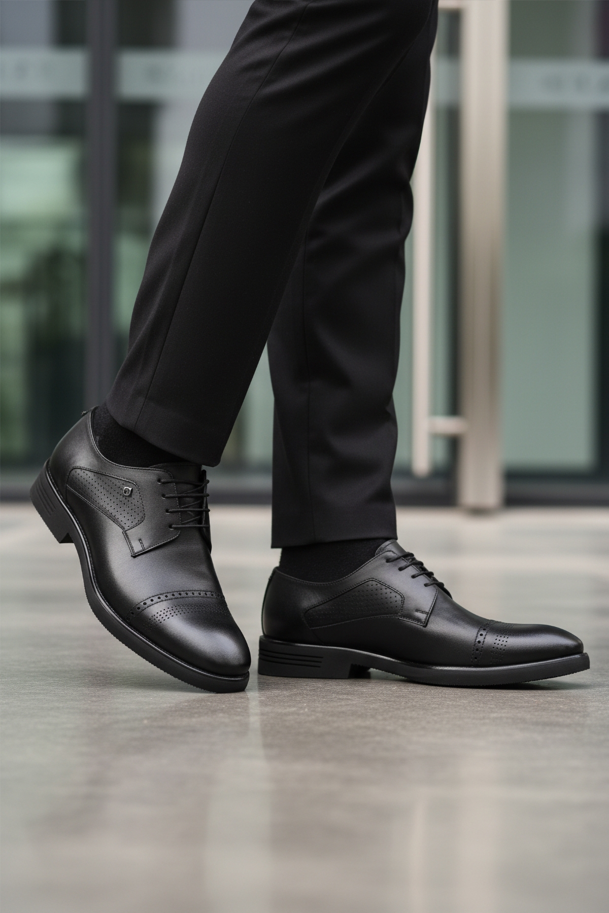 Siyah Hakiki Deri Bağcıklı Erkek Klasik Ayakkabı - Görsel 4