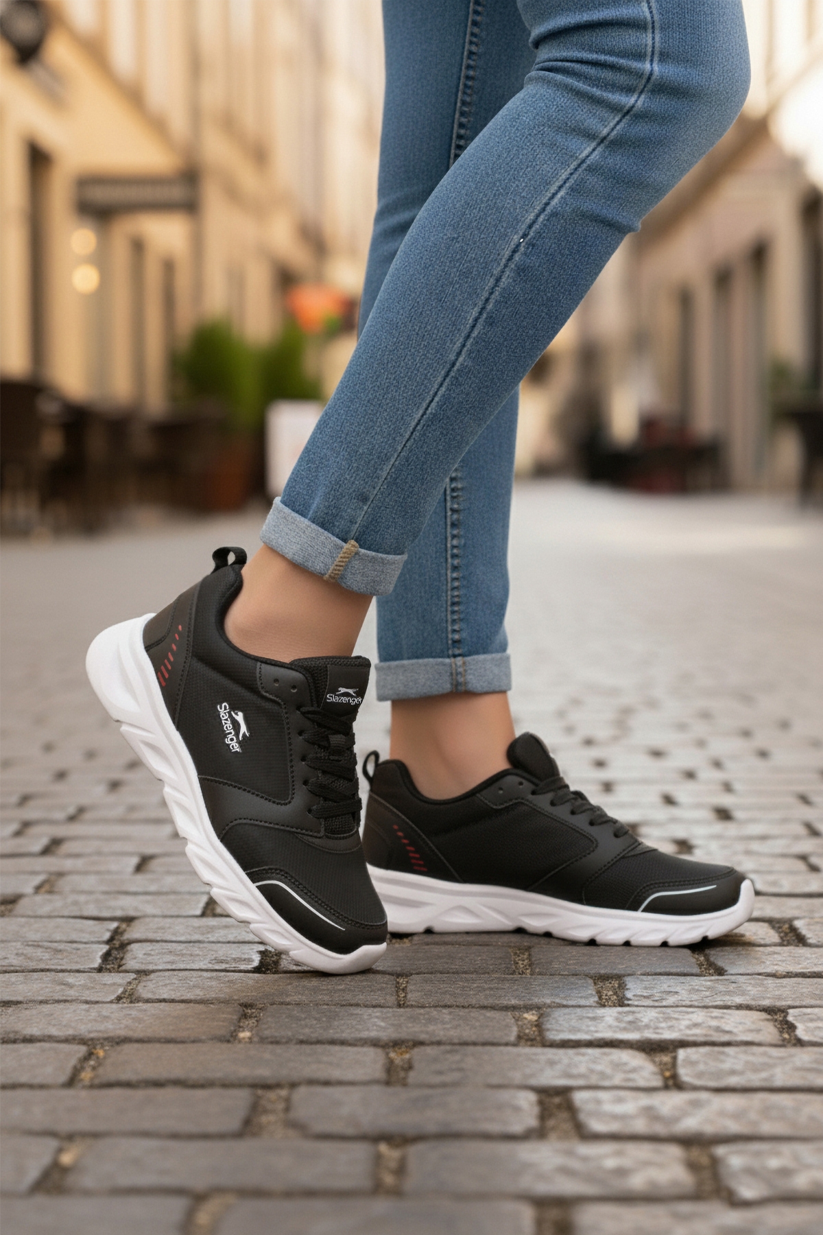 Siyah Beyaz Bağcıklı Unisex Spor Ayakkabı - Görsel 4