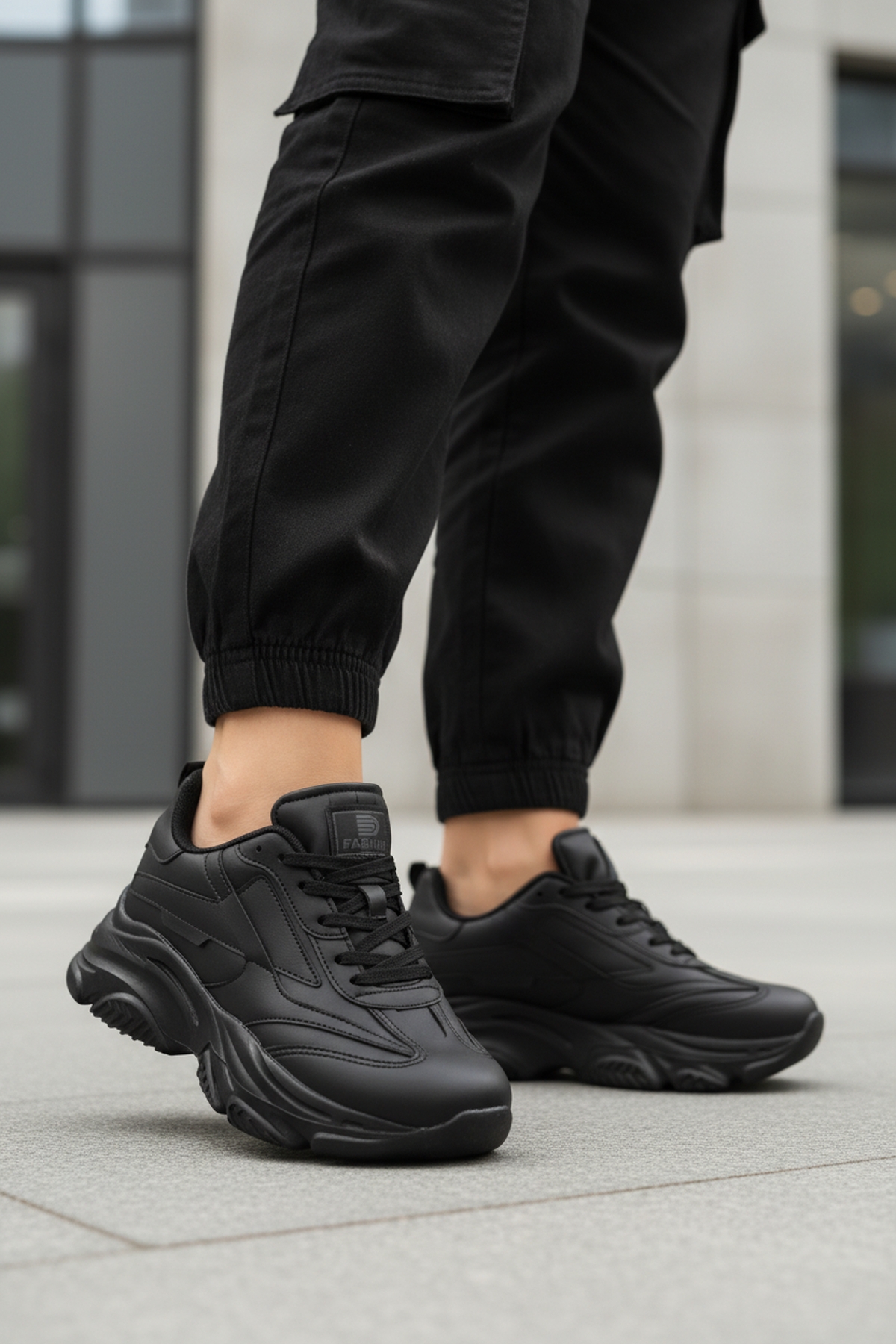 Siyah Bağcıklı Kadın Sneaker - Görsel 4