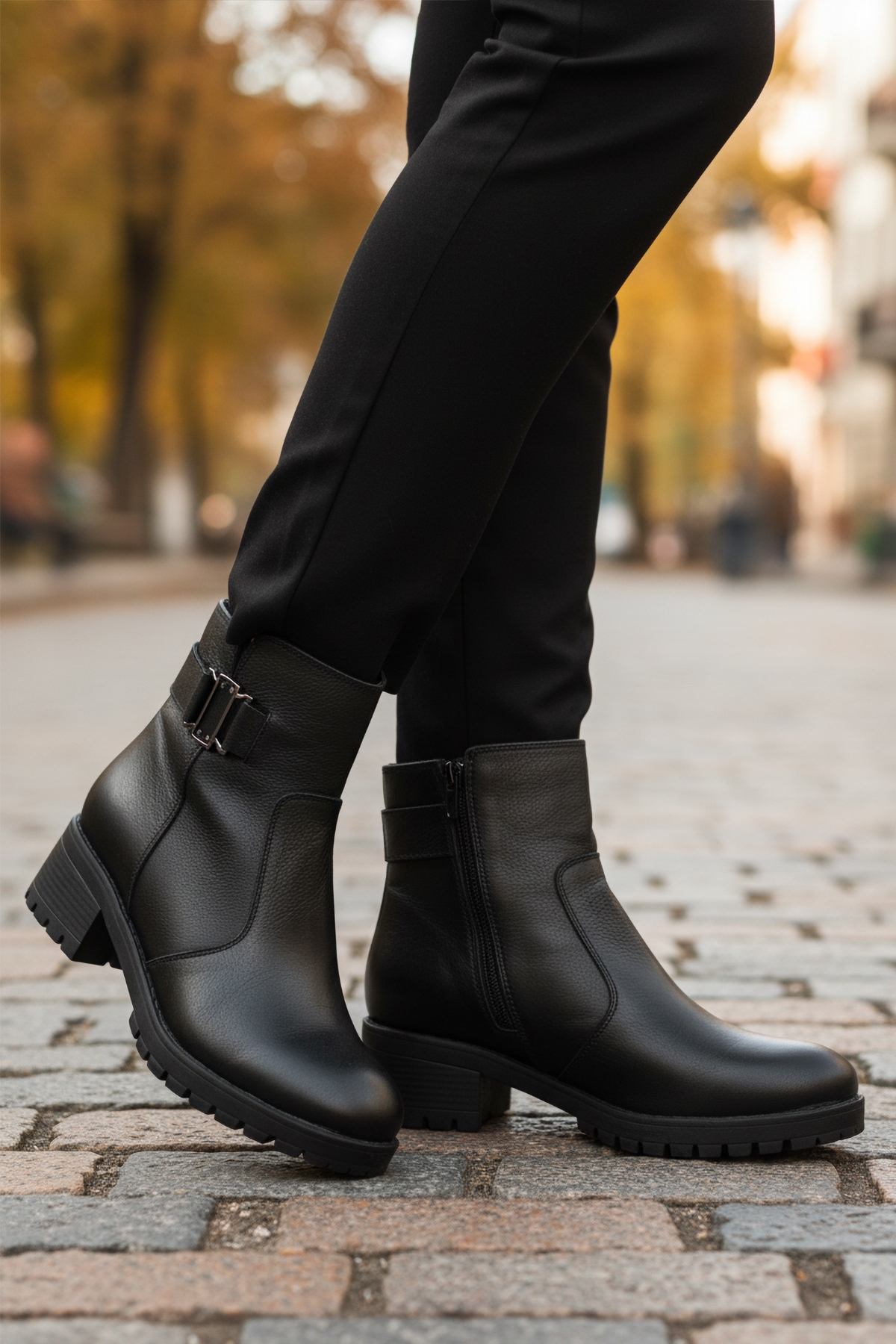 Siyah Hakiki Deri İçi Polarlı Kadın Topuklu Bot 16463-1 Z - Görsel 4