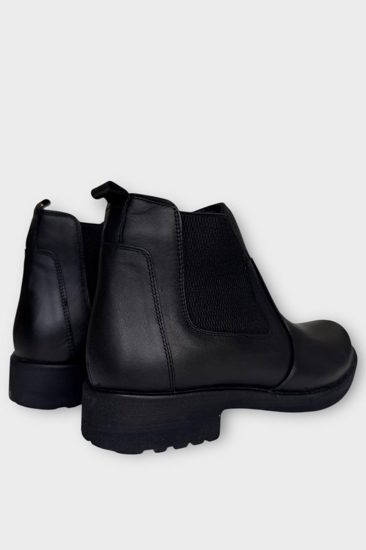 Hakiki Deri Yanı Lastikli Kaydırmaz Kauçuk Taban Erkek Bot SİYAH - SİYAH - Görsel 6