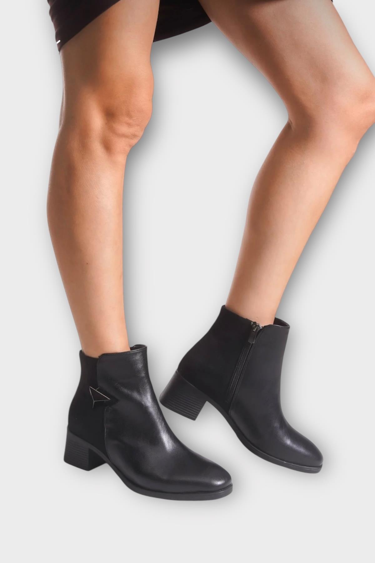 Taş Detaylı Kalın Topuklu Kadın Bot SİYAH - Görsel 7