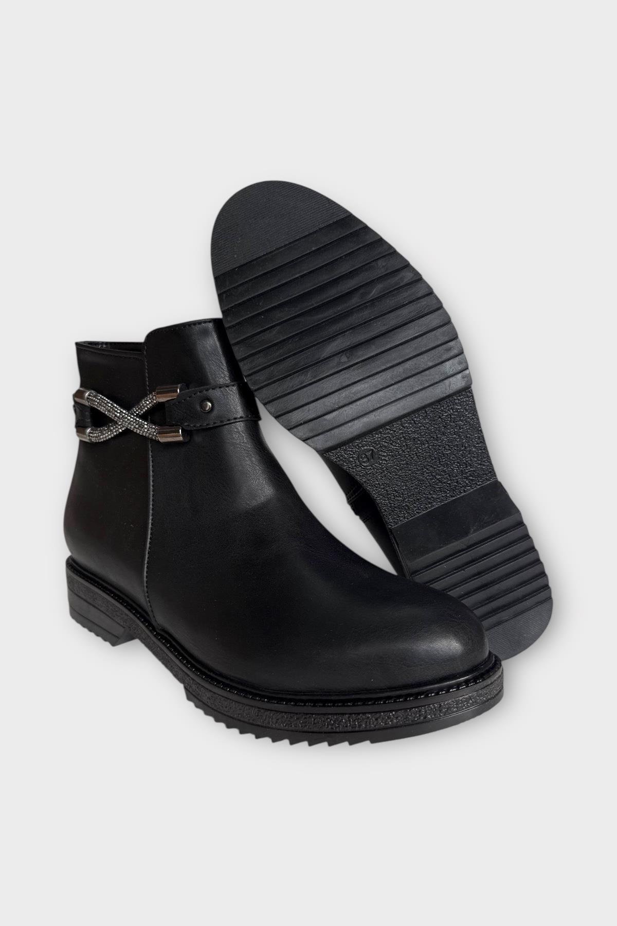 Kadın Tarz Toka Detaylı Günlük Klasik Bot SİYAH - FÜME - Görsel 7