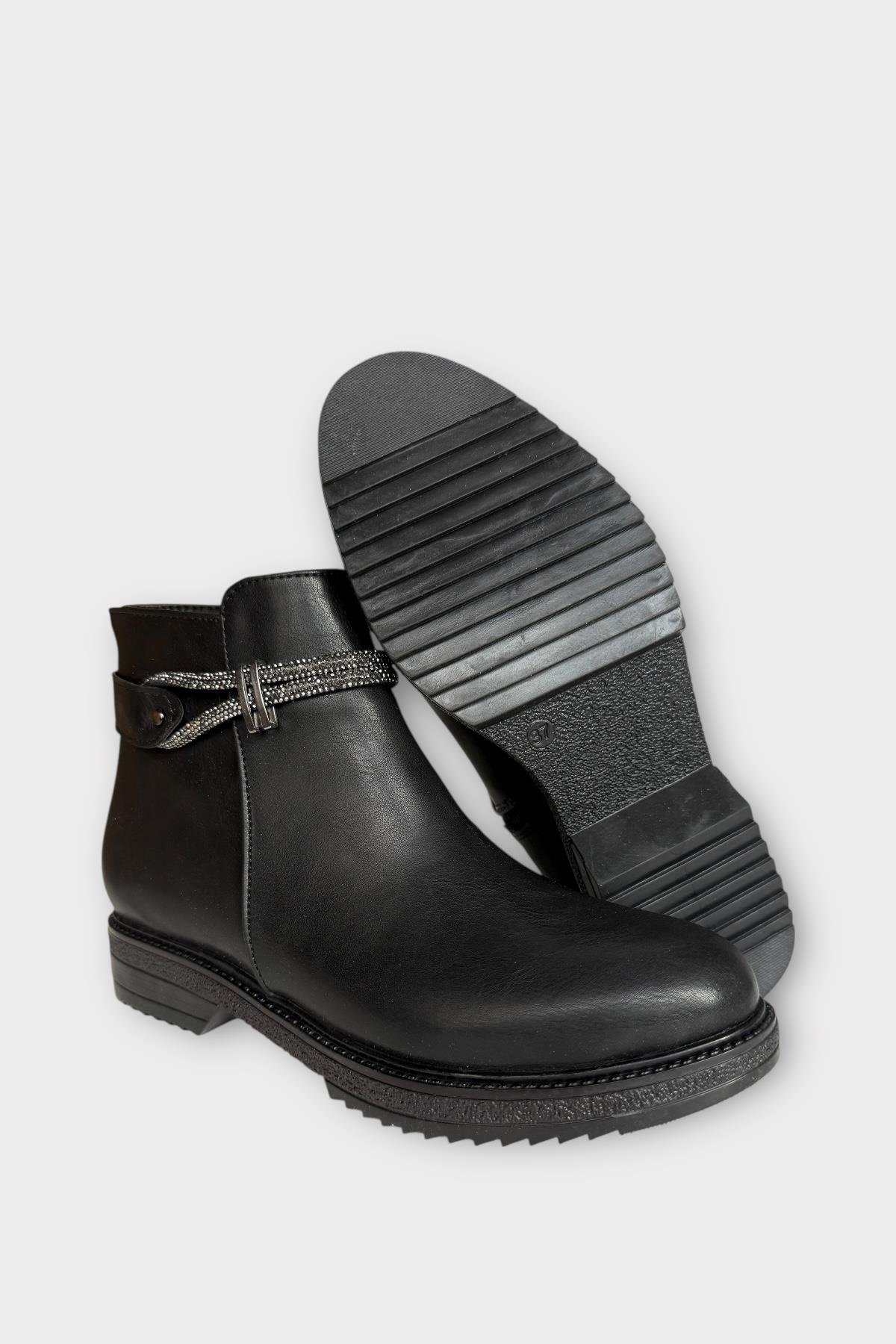 Kadın Tarz Toka Detaylı Günlük Klasik Bot SİYAH - GÜMÜŞ - Görsel 6