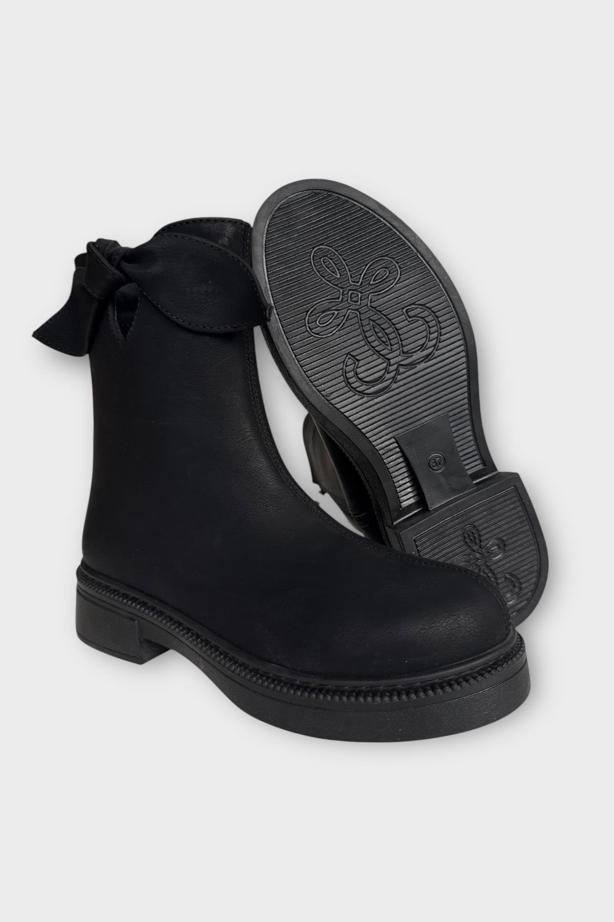 Süet Fiyonk Detaylı Fermuarlı Kadın Bot SİYAH - Görsel 6
