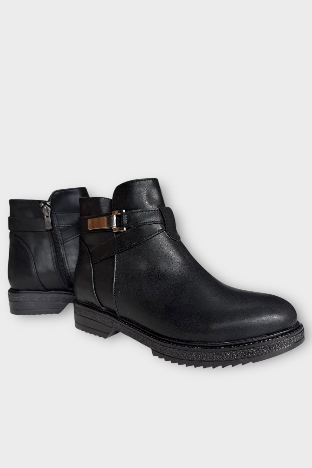 Kadın Tarz Toka Detaylı Günlük Klasik Bot SİYAH - Görsel 3