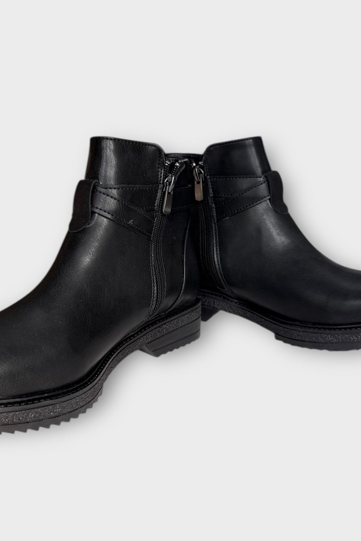 Kadın Tarz Toka Detaylı Günlük Klasik Bot SİYAH - Görsel 5