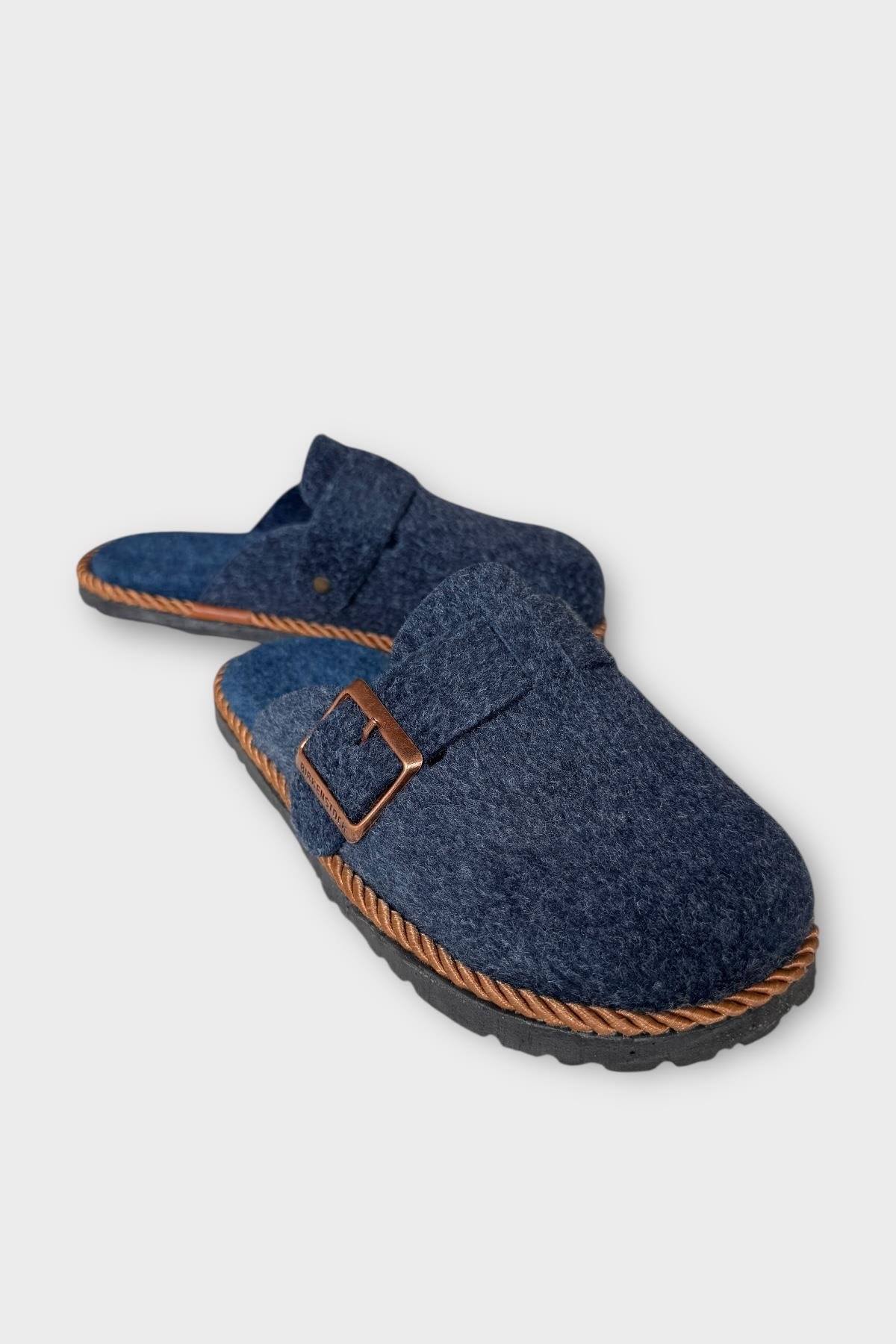 Tokalı Keçe Kumaşlı Ev Terliği LACİVERT - Görsel 5