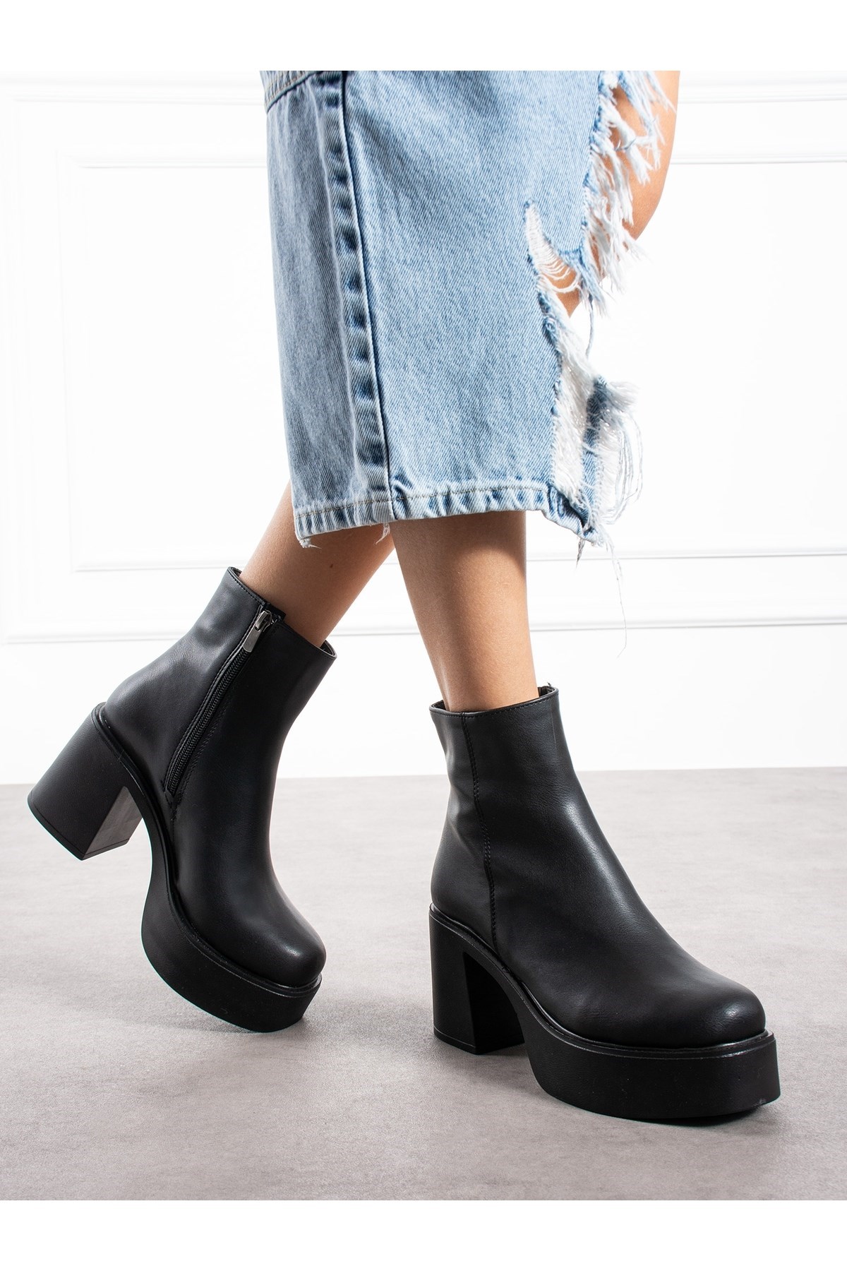 Sade Kalın Taban ve Topuklu Kadın Bot 914301-z - Görsel 2