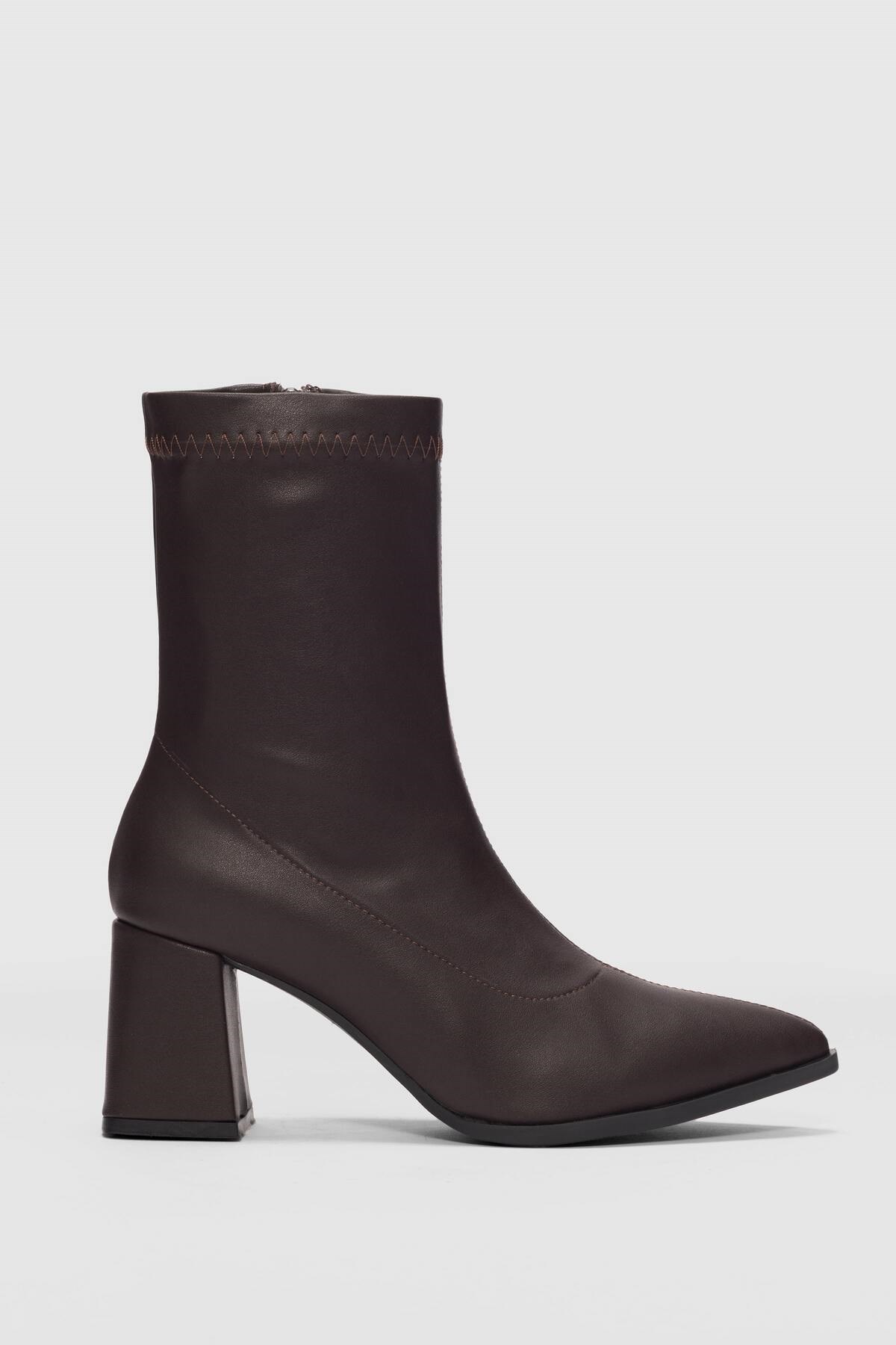 Kısa Topuklu Sivri Burun Streç Kadın Bot-2041783-z - Görsel 2