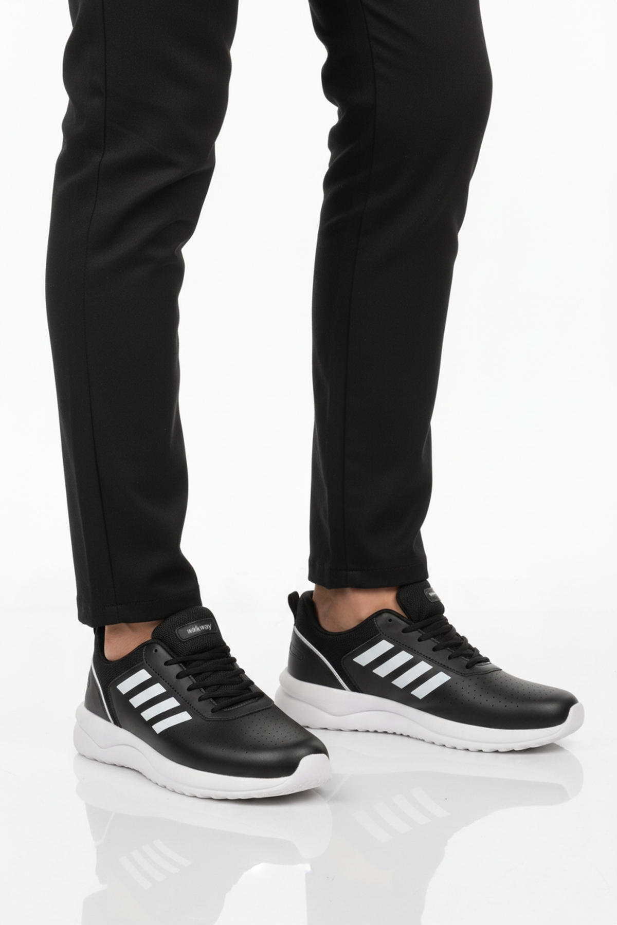 Siyah Beyaz Bağcıklı Erkek Spor Ayakkabı - Görsel 2