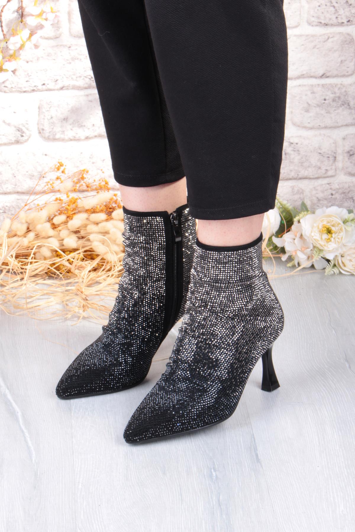 25K136 Rahat Taş Baskılı 7 Cm Yükseklik Topuklu Kadın Bot - Görsel 3