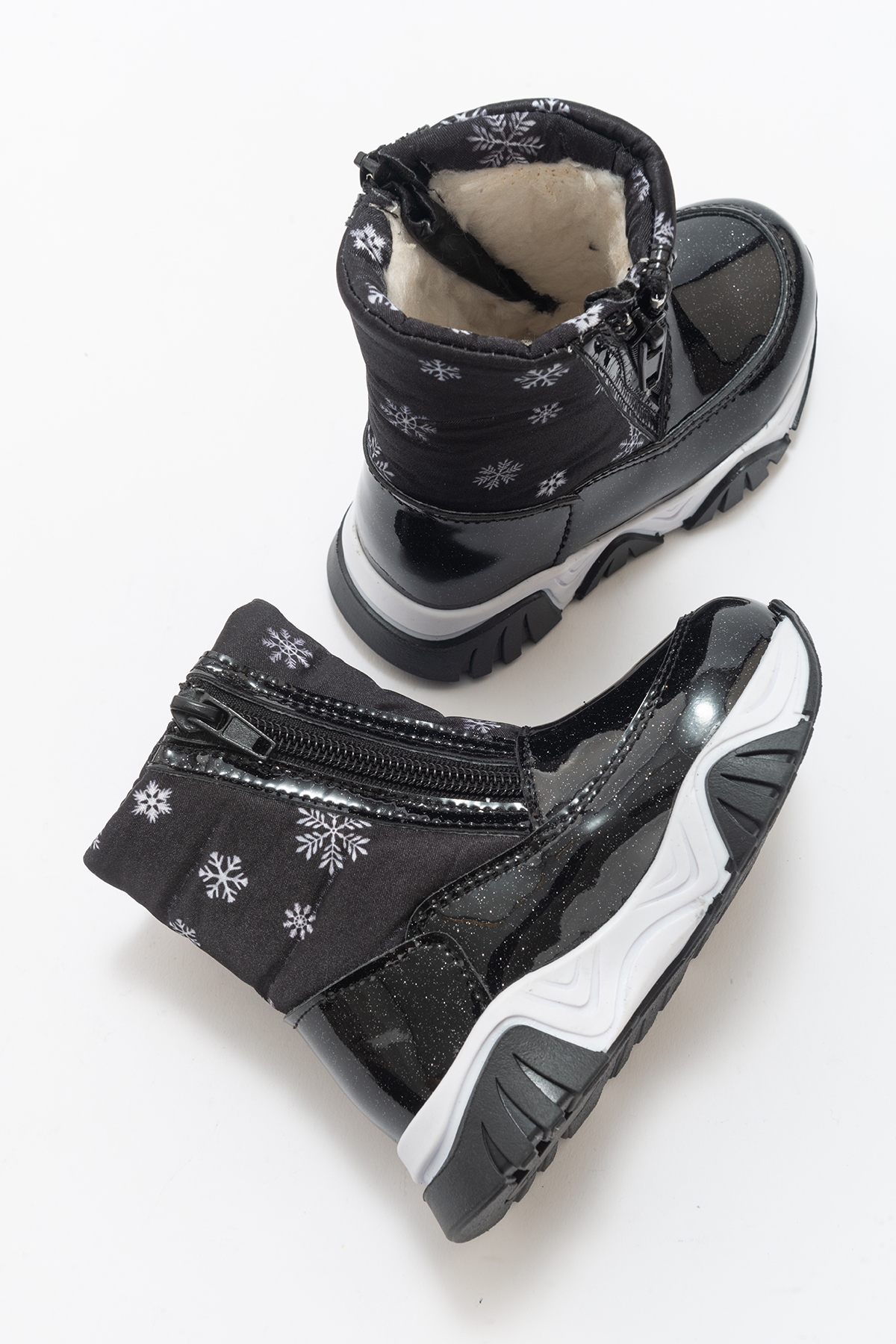 Kız Çocuk Siyah Simli Rugan Deri Suya Dayanıklı Kürklü Günlük Bot - Görsel 4