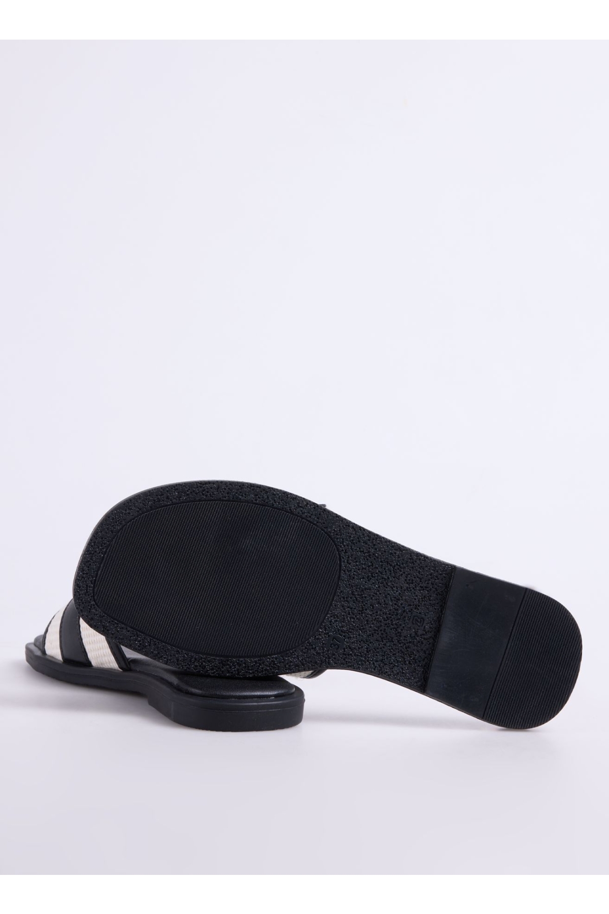 Siyah Kadın Terlik MEDINA - Görsel 5