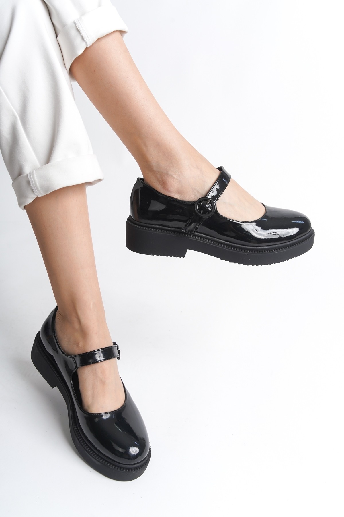 Maryba Siyah Rugan Bantlı Yuvarlak Burun Mary Jane Babet Günlük Ayakkabı - Görsel 2