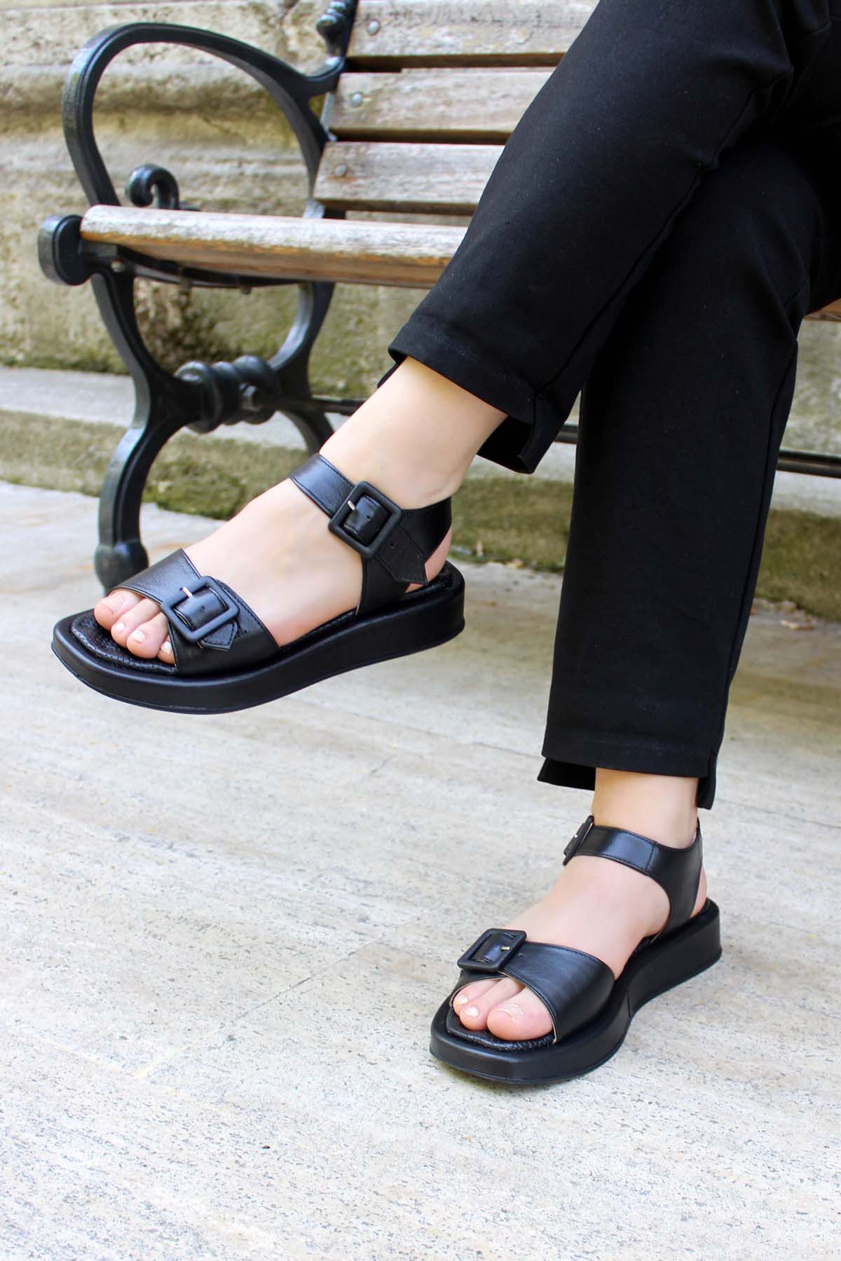 Hakiki Deri Kadın Klasik Sandalet 710ZA150 - Görsel 2