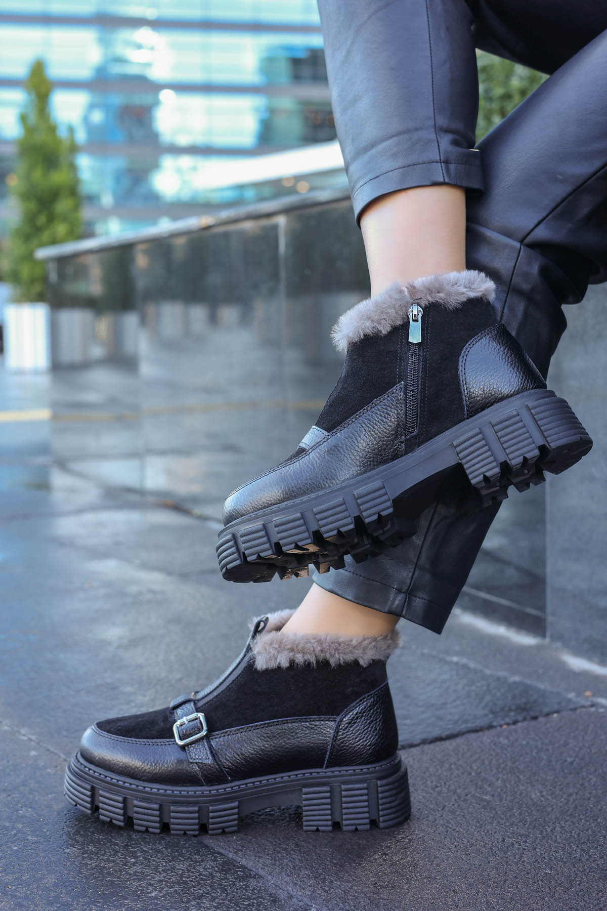 Hakiki Deri Kürklü Kadın Kalın Taban Bot 010KZA8696 - Görsel 2