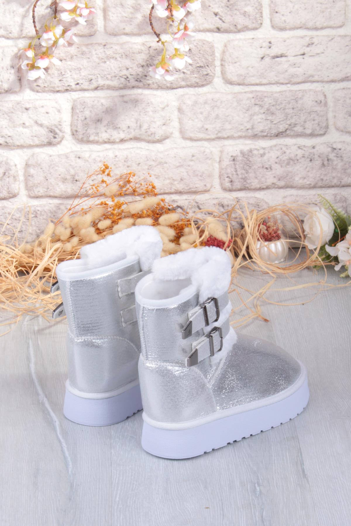 Nurela Simli Süet İçi Kürklü Tüy Ve Toka Detaylı Anne Kız Kısa Kadın Bot - Görsel 6