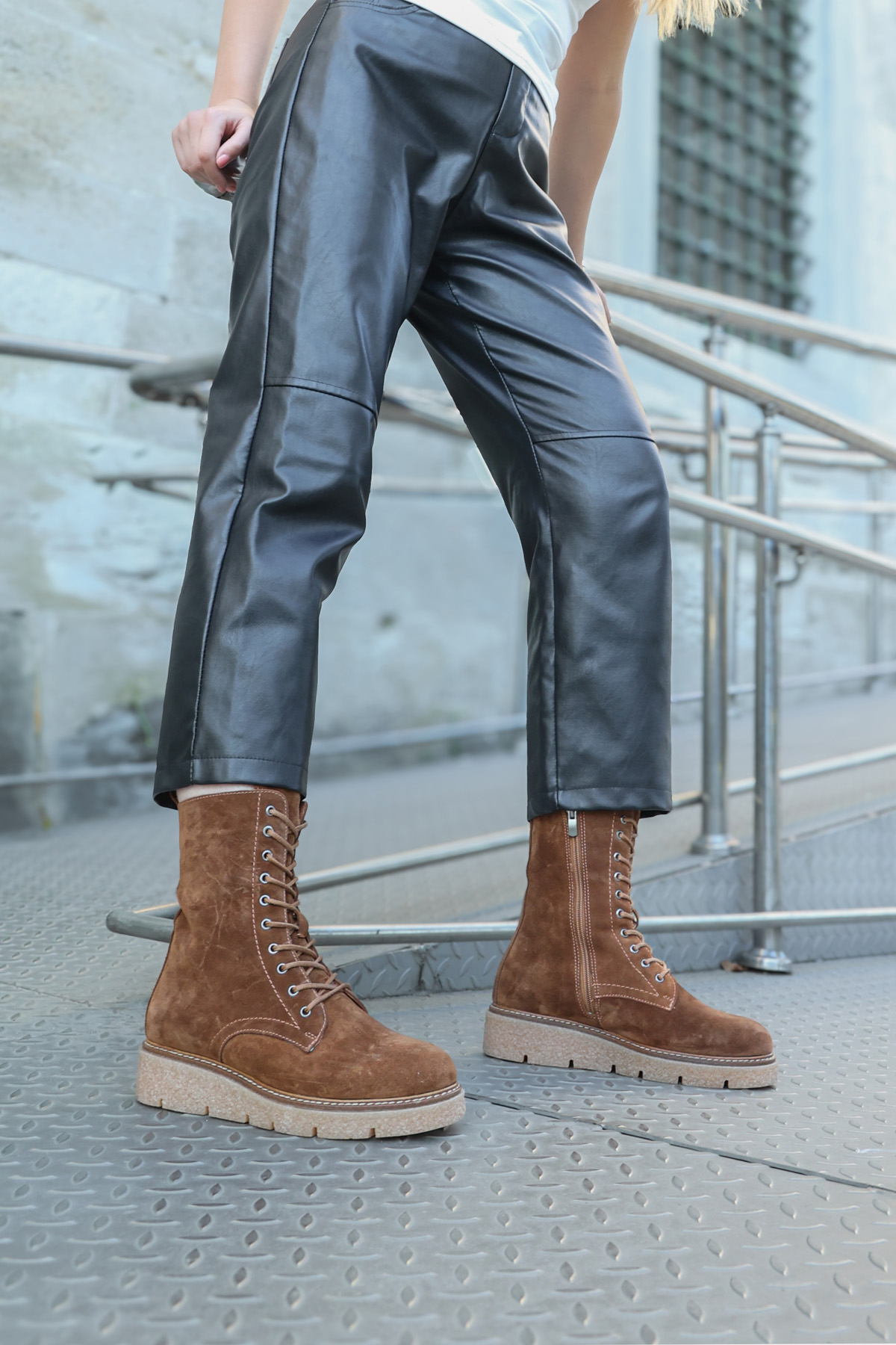 Hakiki Deri Kürklü Kadın Klasik Bot 657KZA2504 - Görsel 2