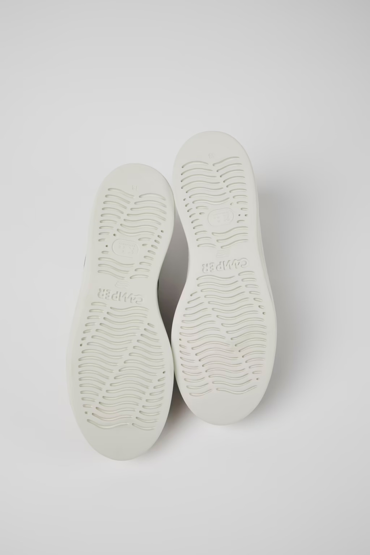 Runner Up Deri Kadın Spor Ayakkabı K200645-056 - Görsel 6