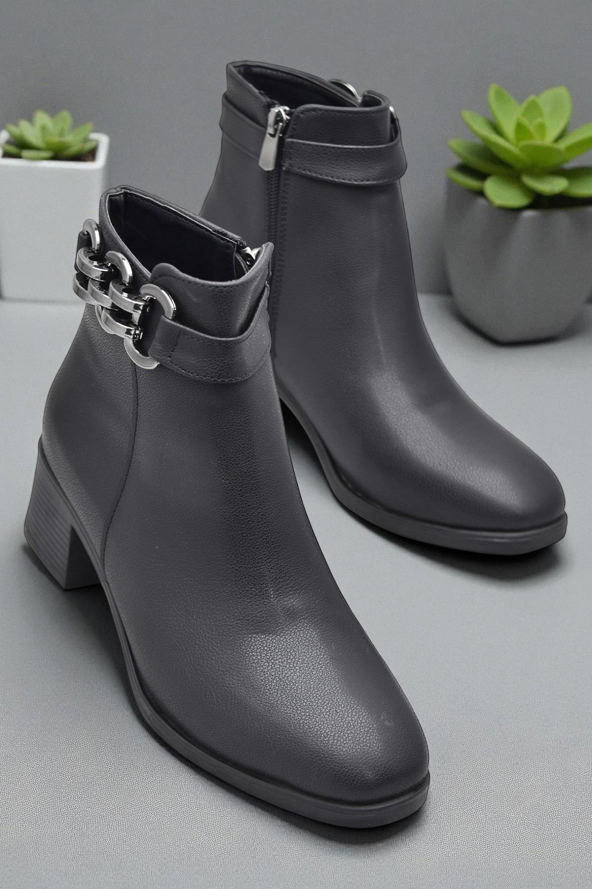 6597 Günlük Fermuarlı Kadın Topuklu Bot Ayakkabı Siyah Klasik Kısa Topuklu Bot - Görsel 2