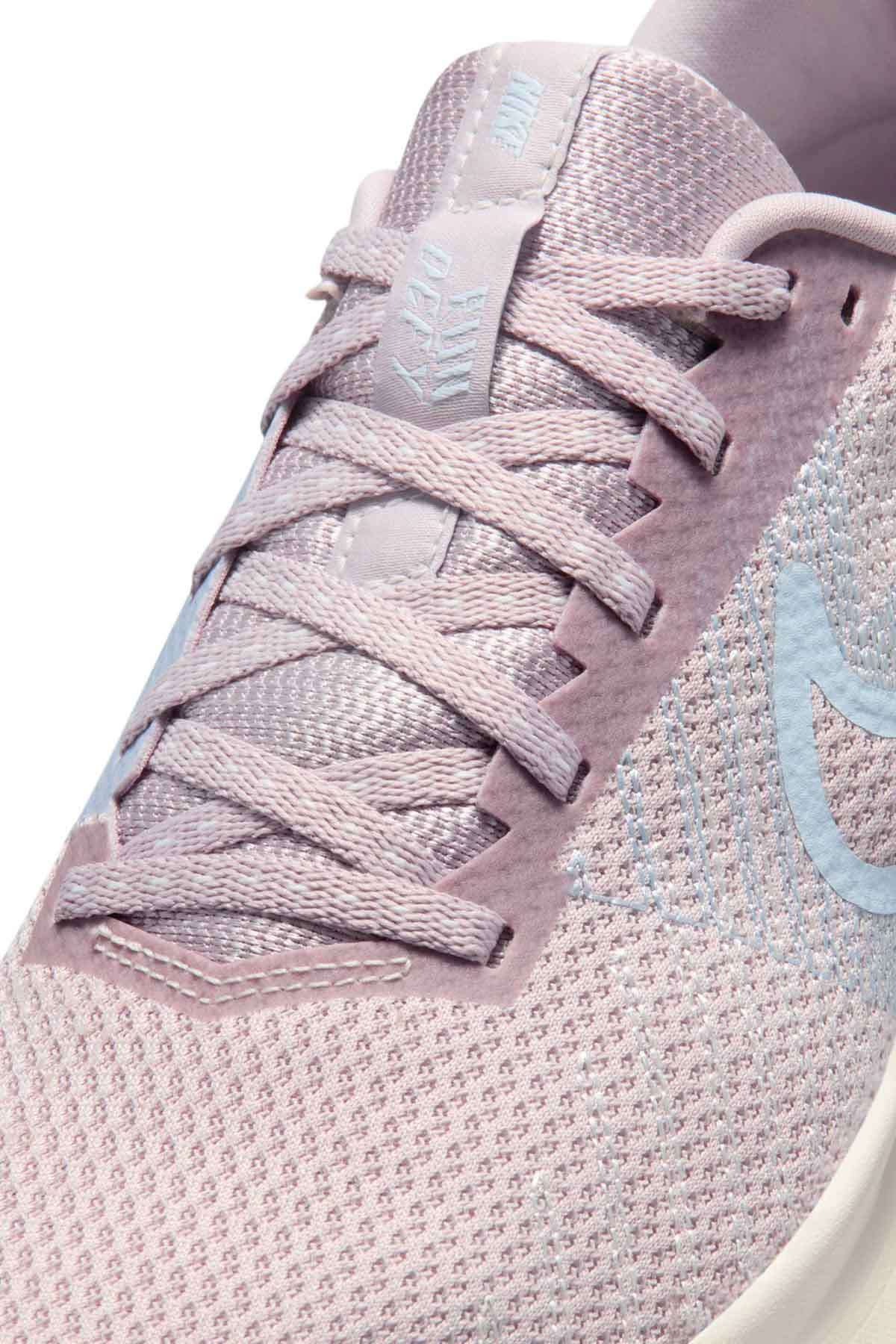 Nike Pembe Nike Run DEFY Kadın Koşu Ayakkabısı