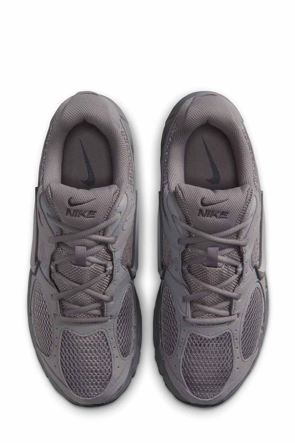 Nike Gri Nike V5 RNR