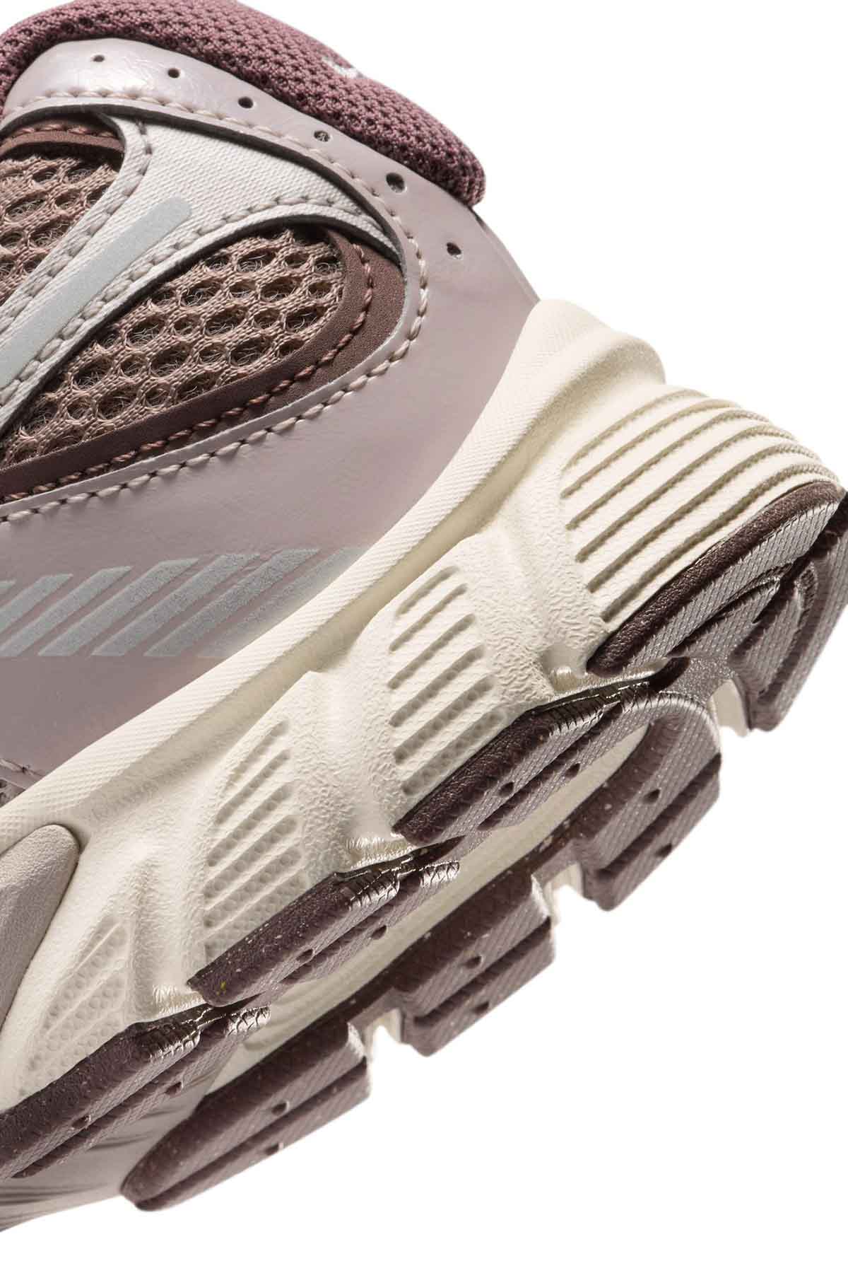 Nike Kahverengi Nike V5