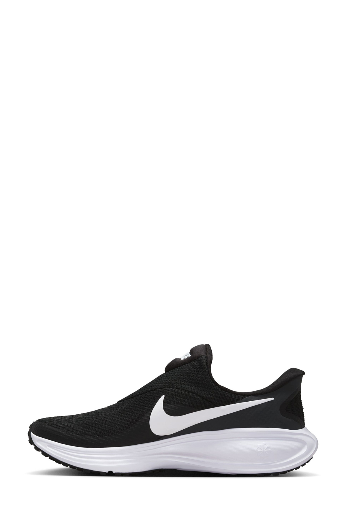 Nike Siyah Nike Revolution 8