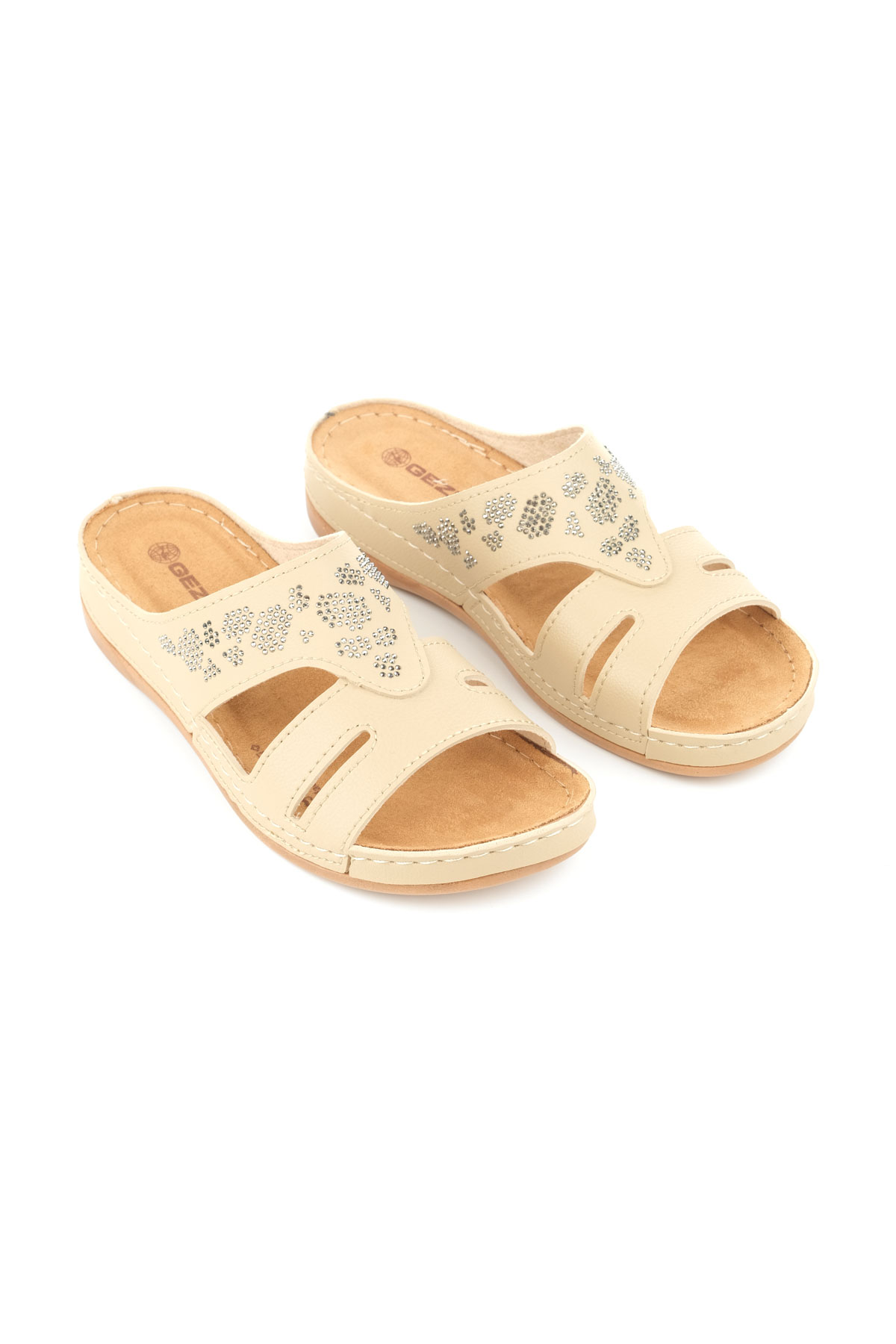 Yazlık Kadın Suni Deri Koleksiyon Terlik - Görsel 4