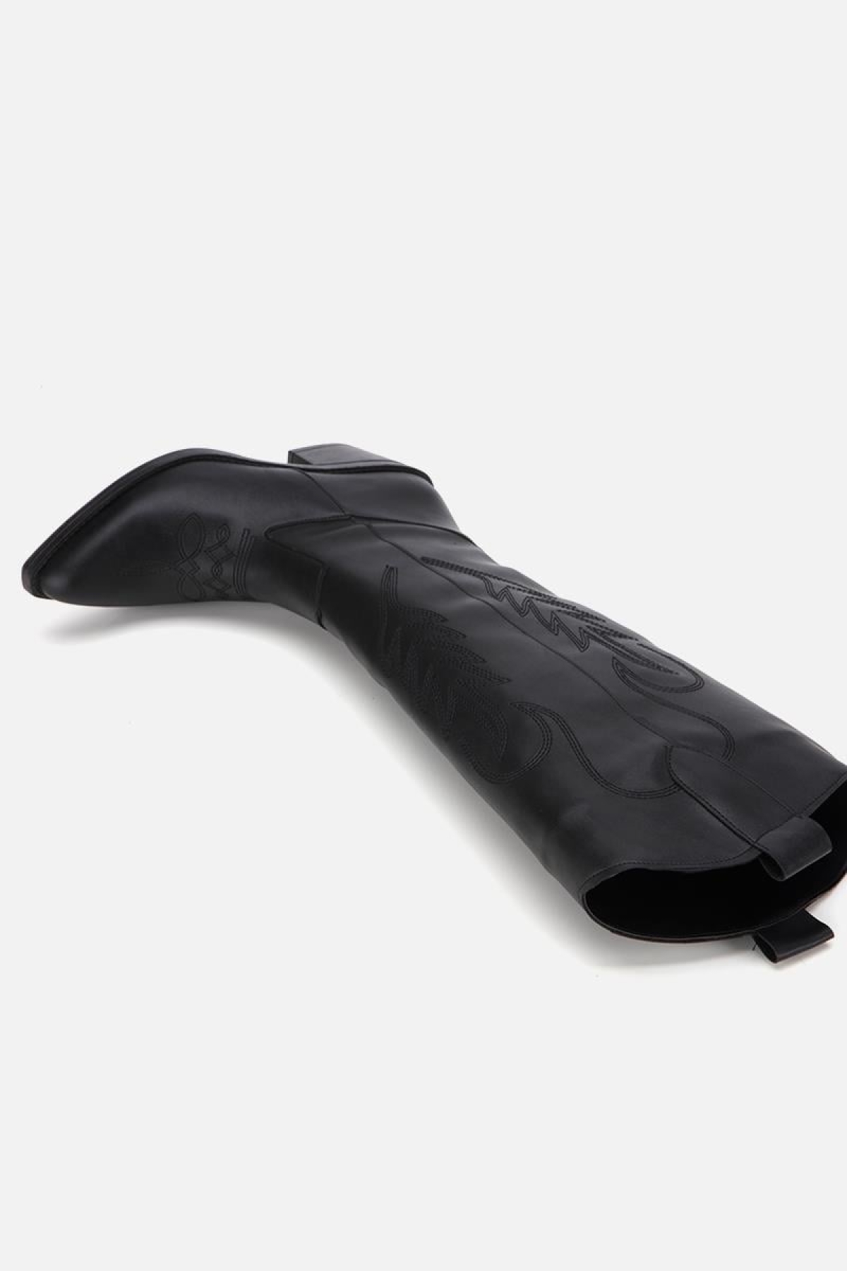 Kadın Siyah İşlemeli Kalın Topuklu Çizme - Görsel 8