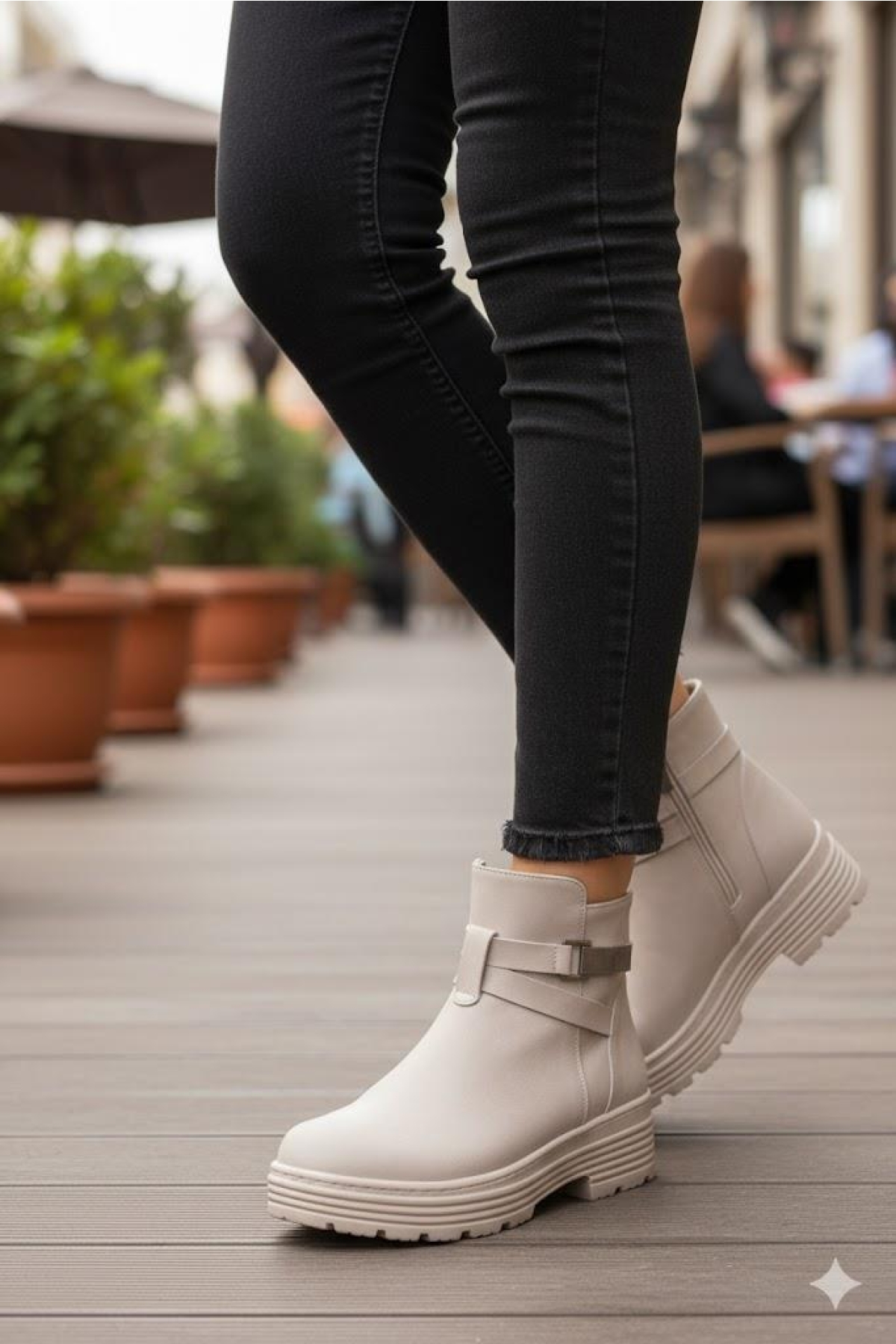 1186 Rahat Sıcak Astar Kaymaz Taban Fermuarlı Kadın Bot - Görsel 3