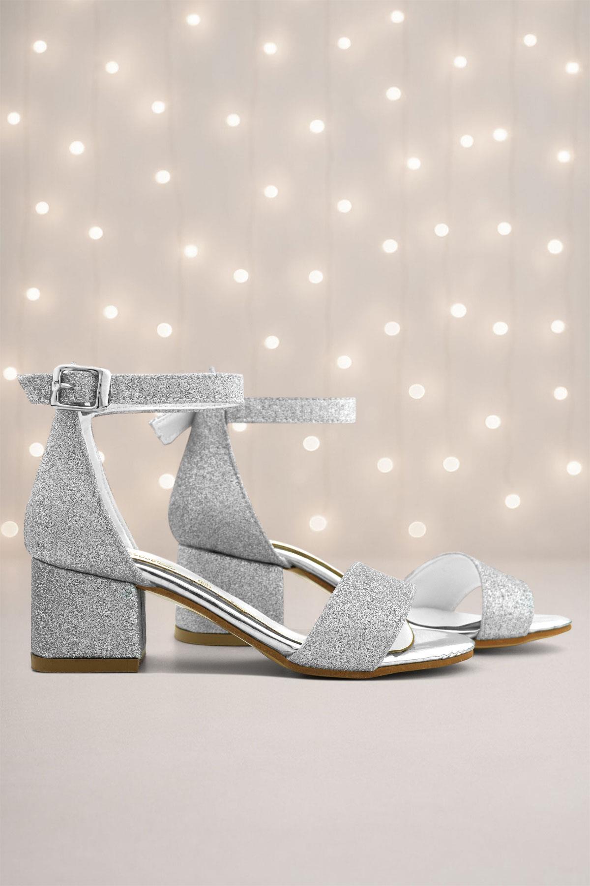 Lilo Simli Gümüş Tek Bantlı Kız Çocuk Topuklu Abiye Ayakkabı - Görsel 2