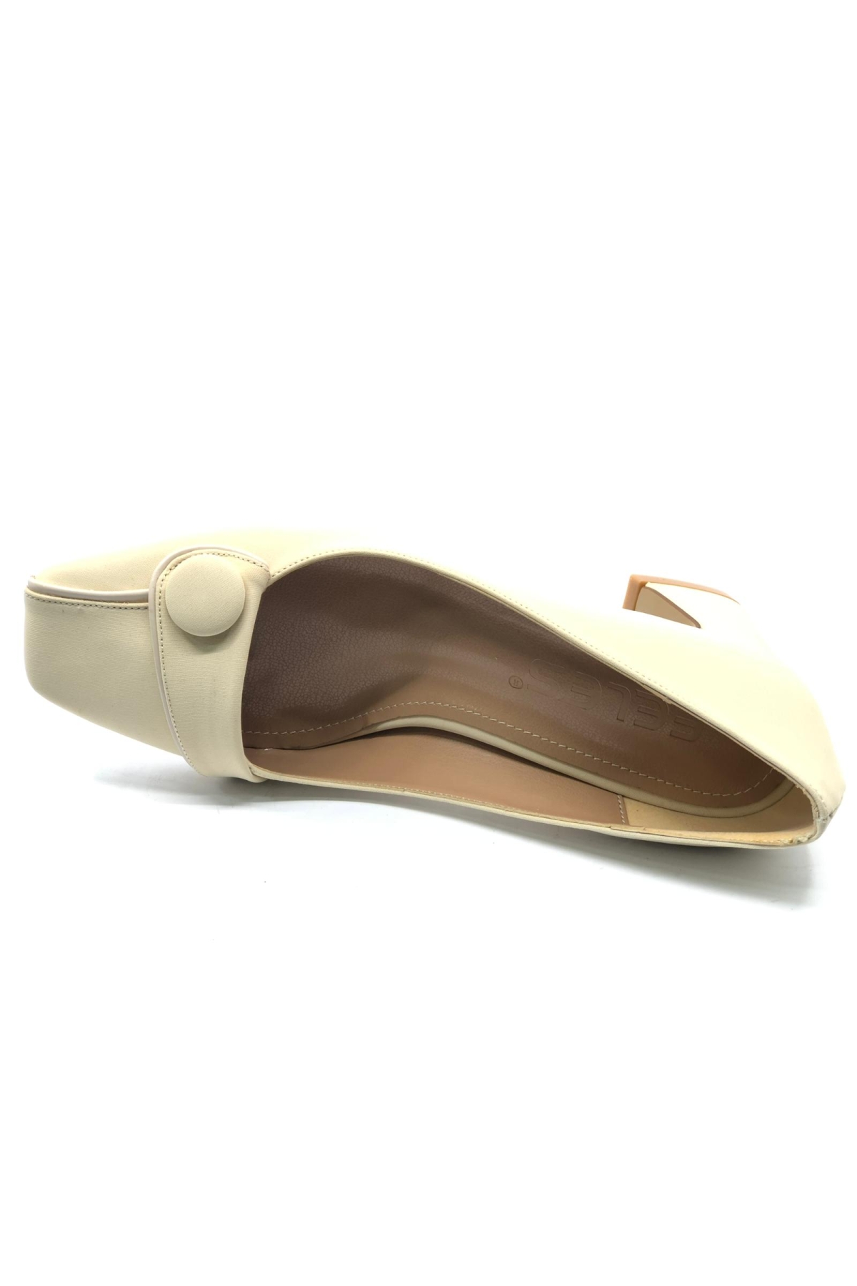 Düğme Detaylı Küt Burun Topuklu Kadın Ayakkabı - Görsel 6