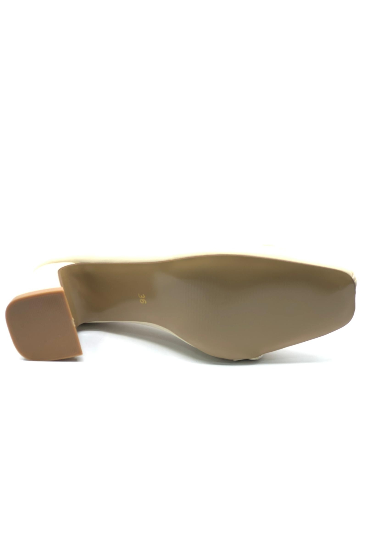 Düğme Detaylı Küt Burun Topuklu Kadın Ayakkabı - Görsel 7